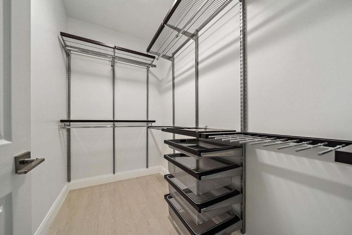 5212 Cambridge Court