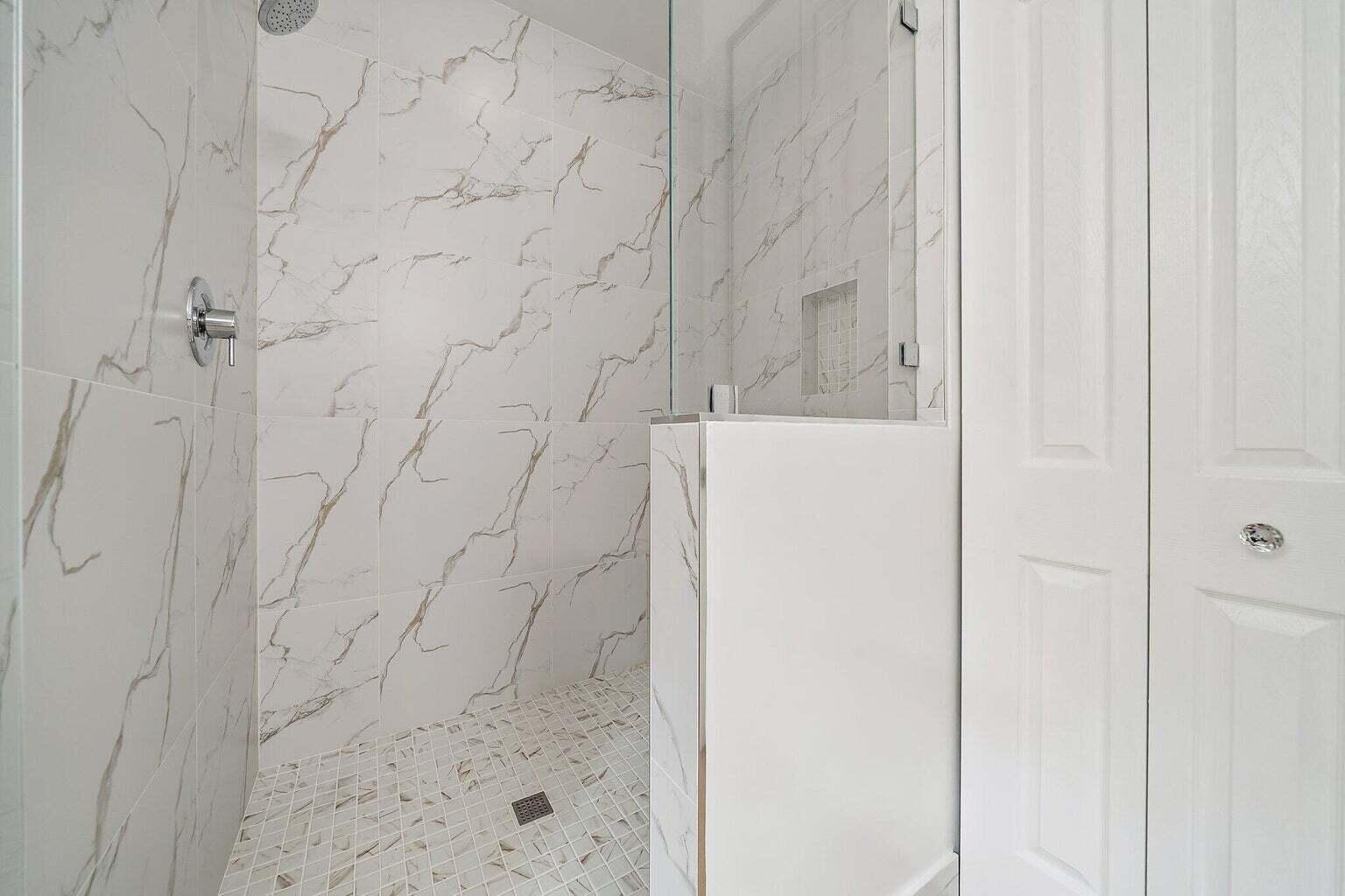 5212 Cambridge Court