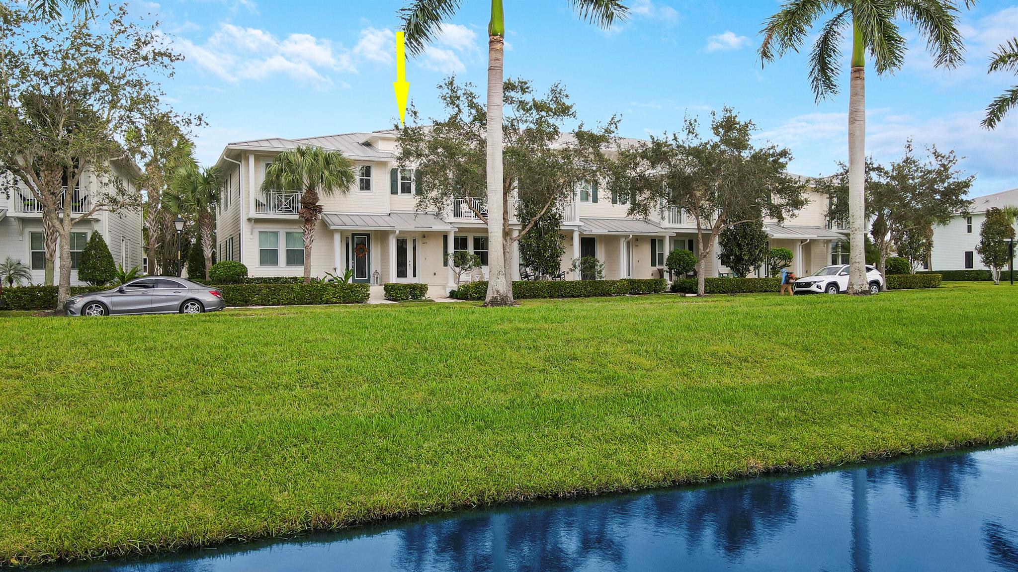 3273 E Mallory Boulevard