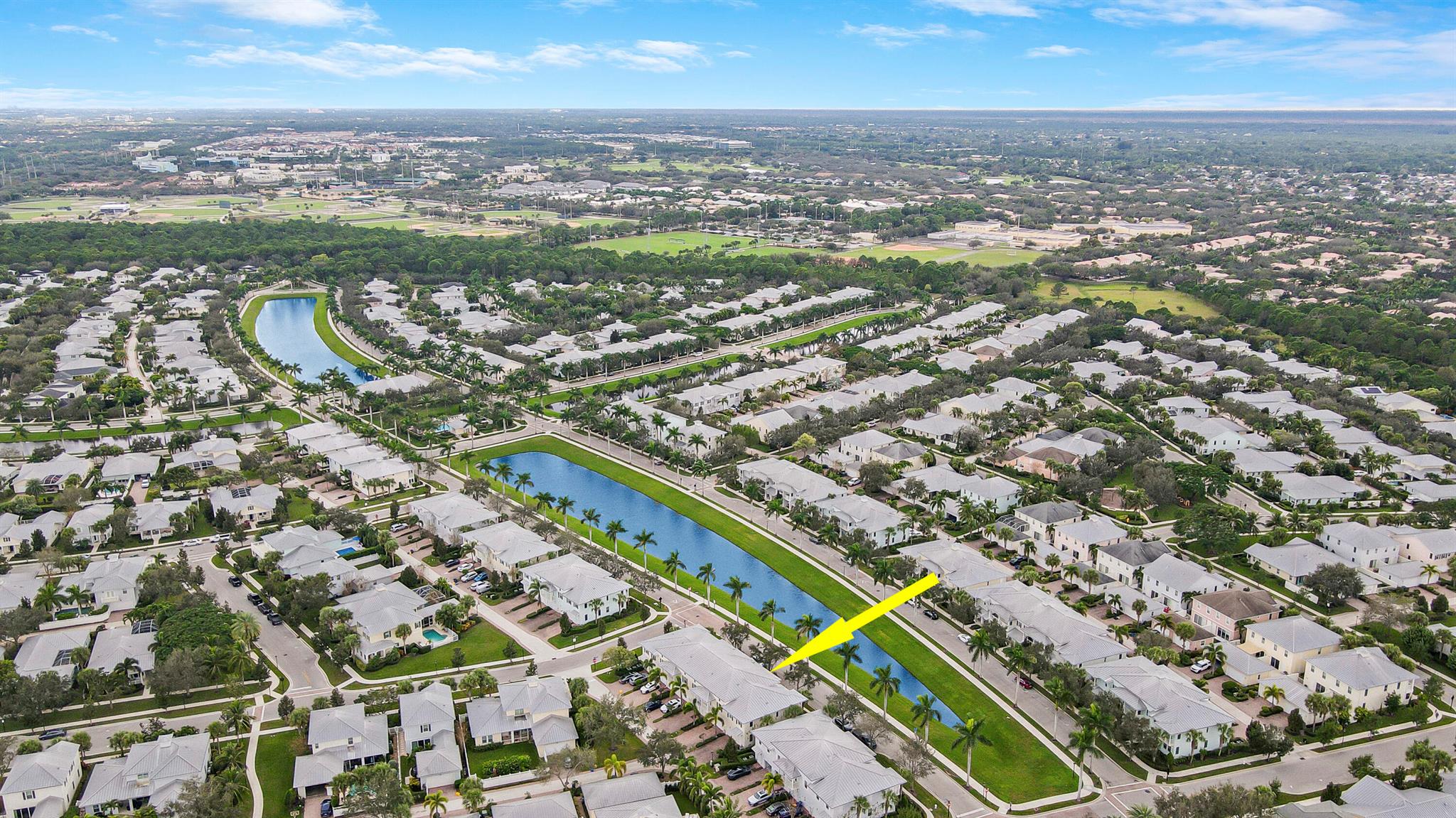 3273 E Mallory Boulevard