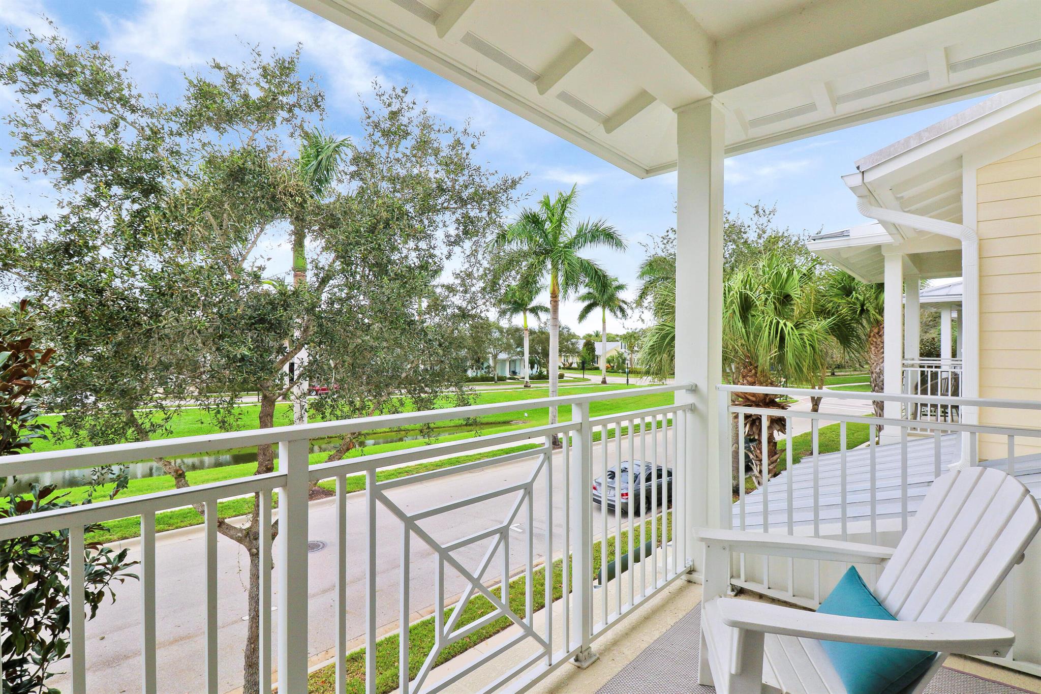 3273 E Mallory Boulevard