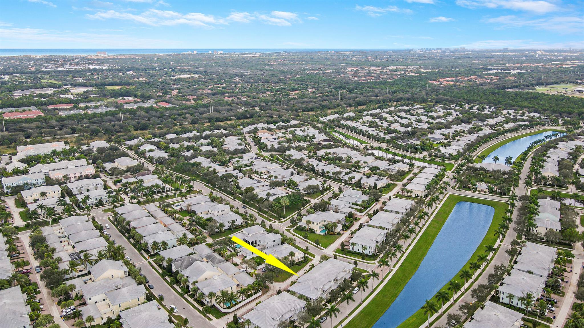 3273 E Mallory Boulevard