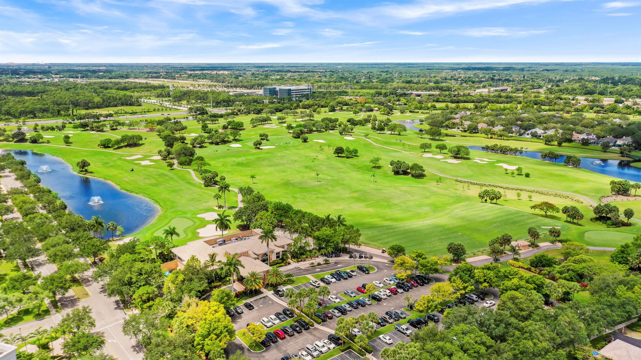 3273 E Mallory Boulevard