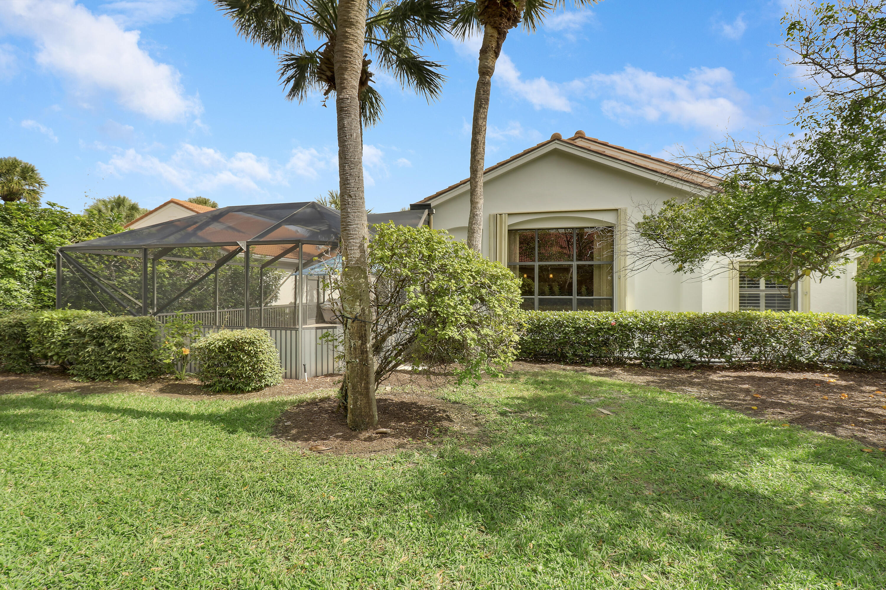 3483 Lantern Bay Drive