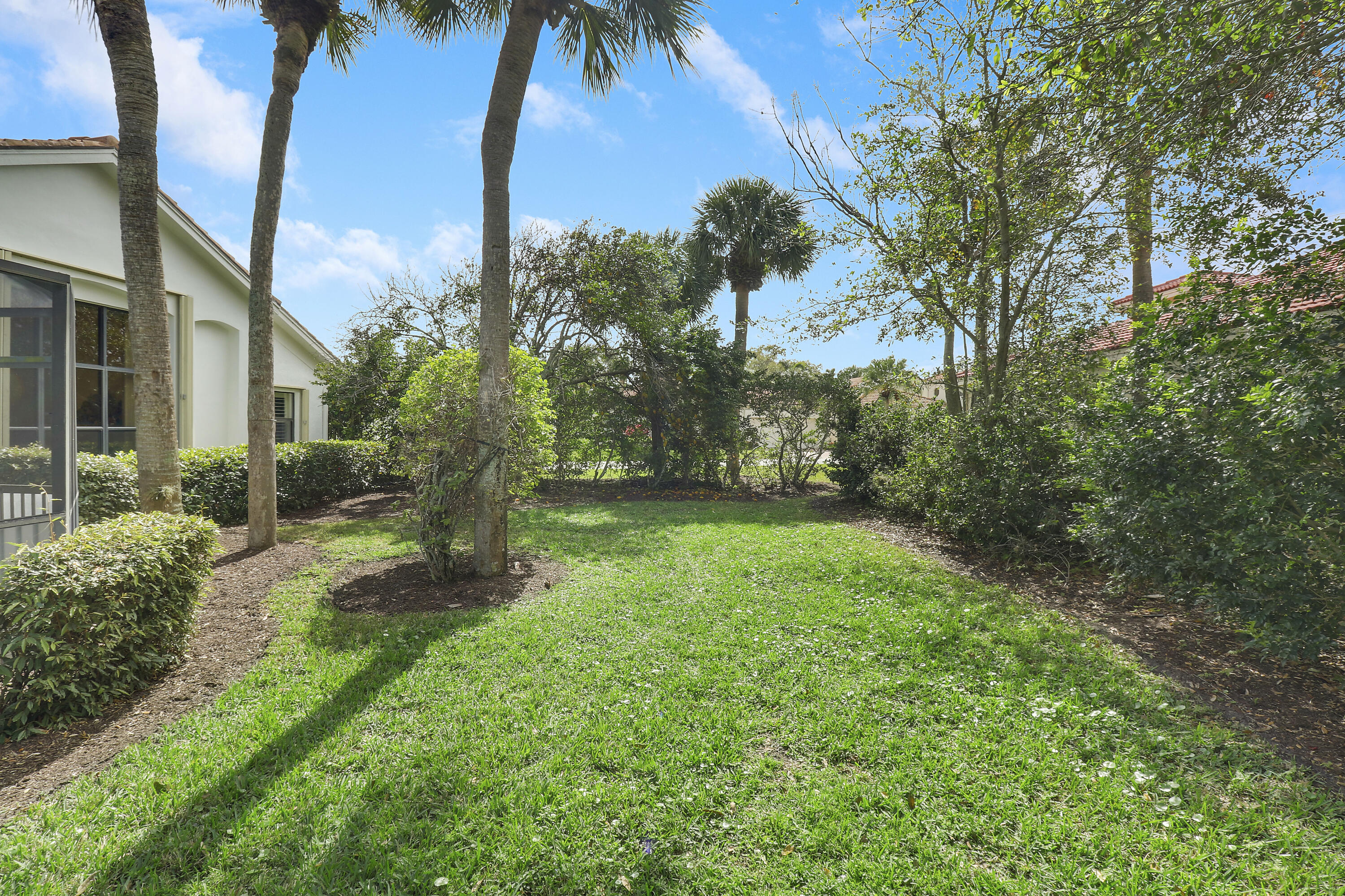 3483 Lantern Bay Drive