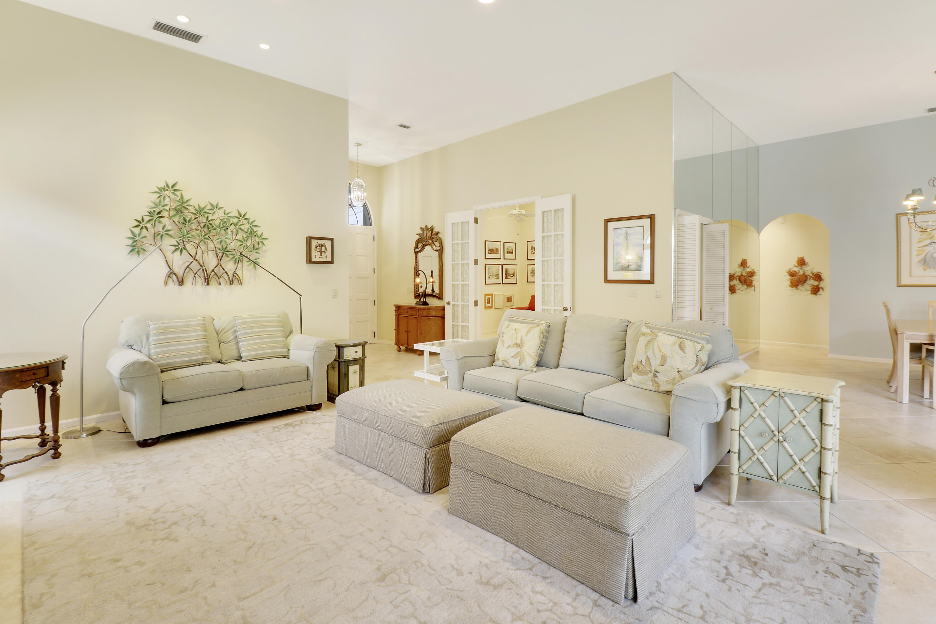 3483 Lantern Bay Drive