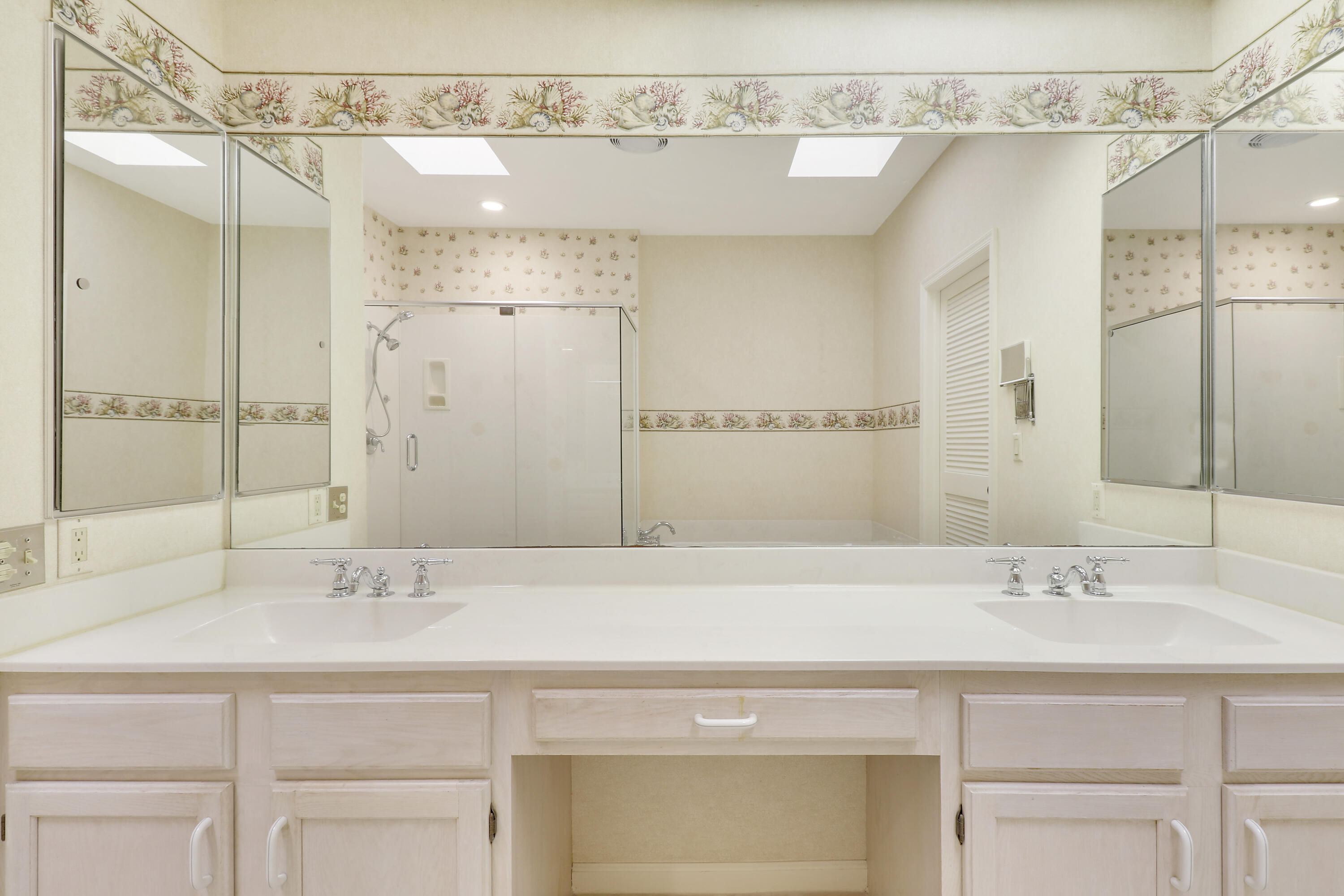 3483 Lantern Bay Drive