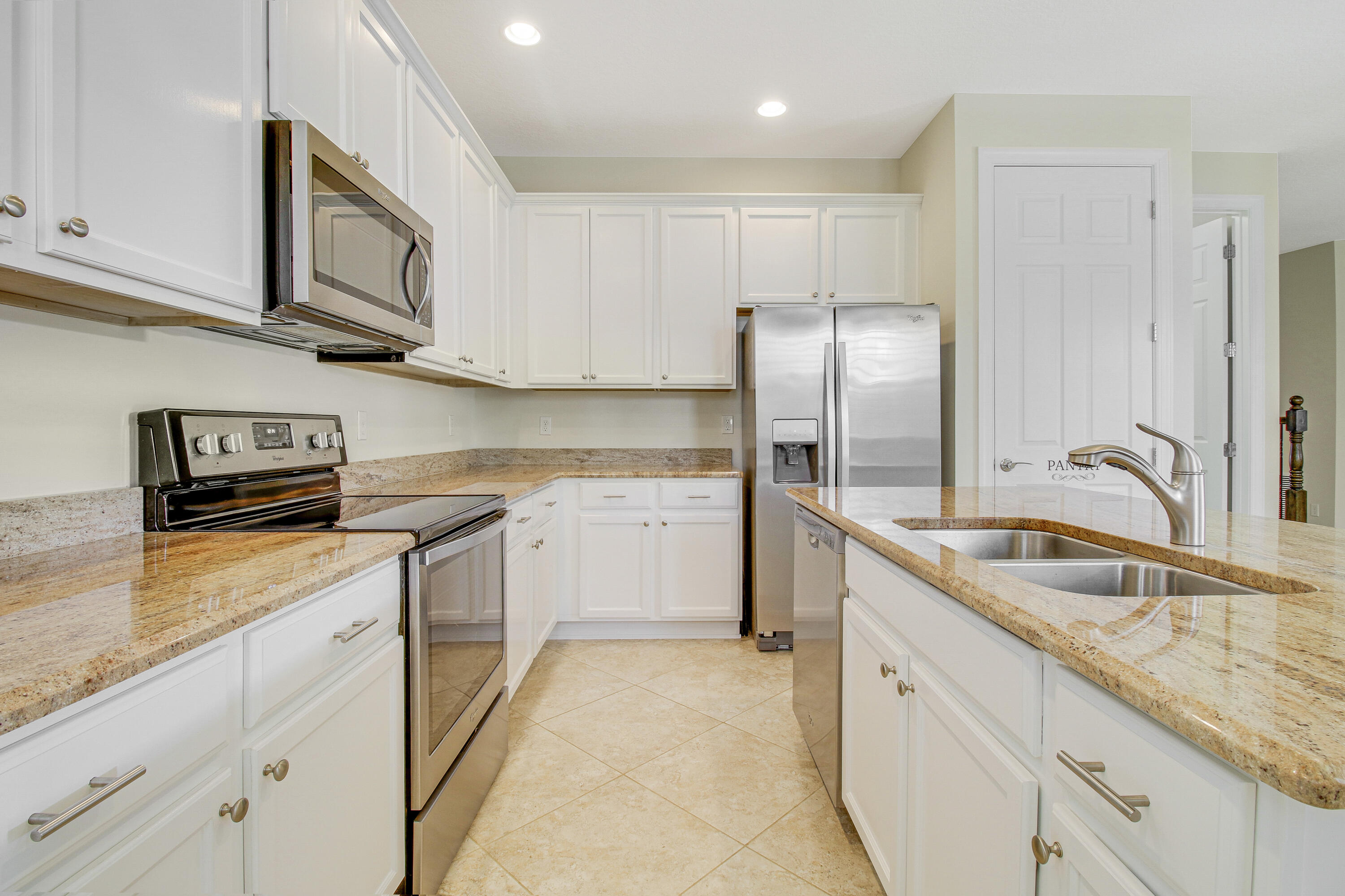 3353 E Mallory Boulevard