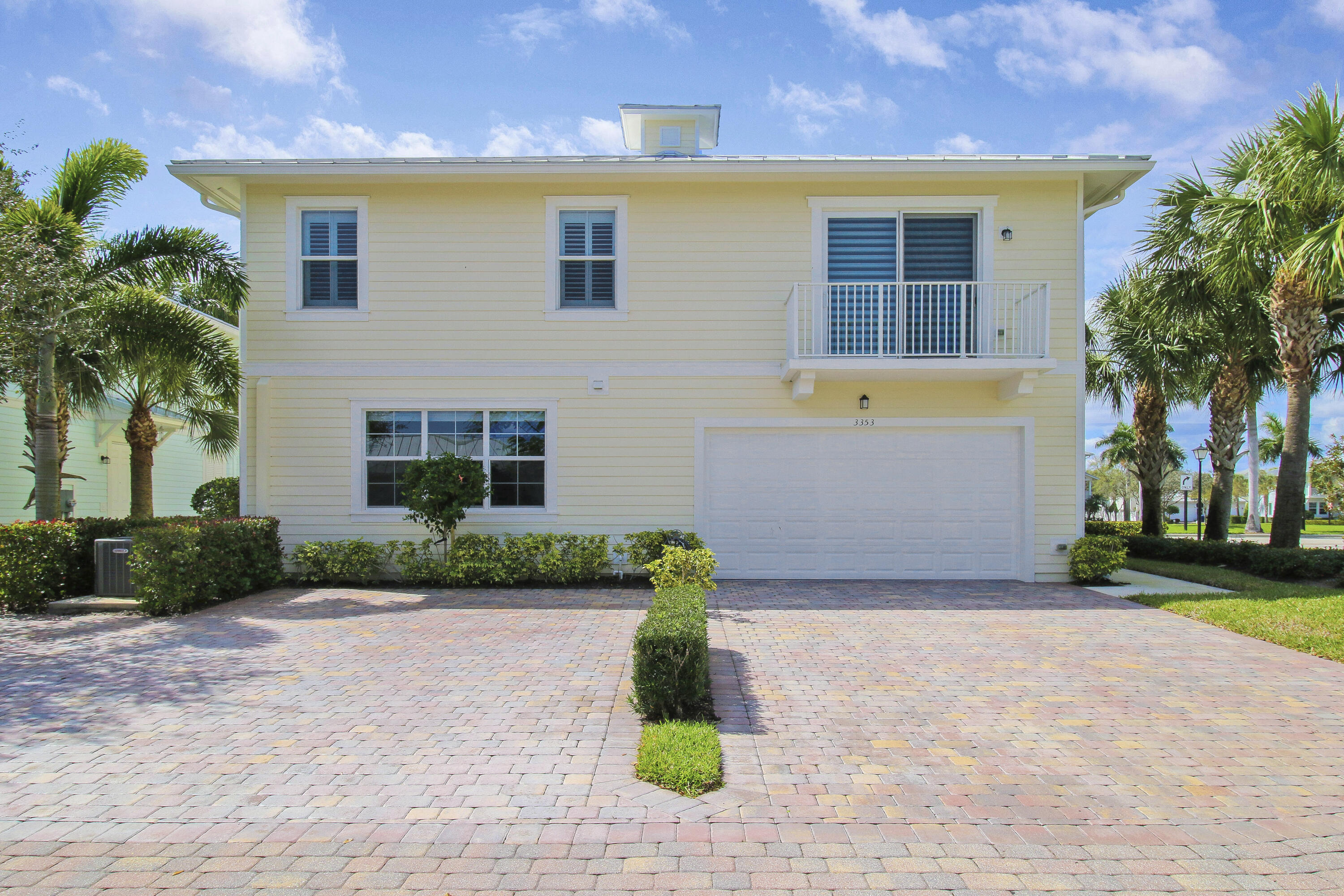 3353 E Mallory Boulevard