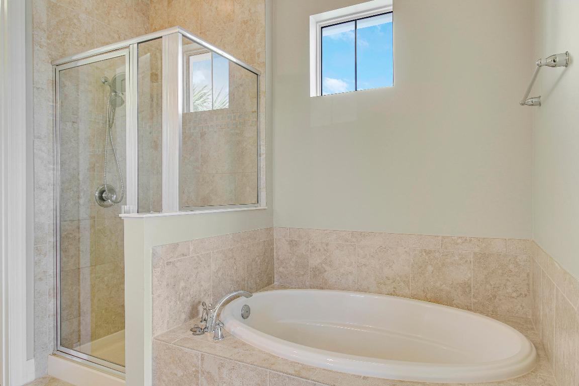 3353 E Mallory Boulevard