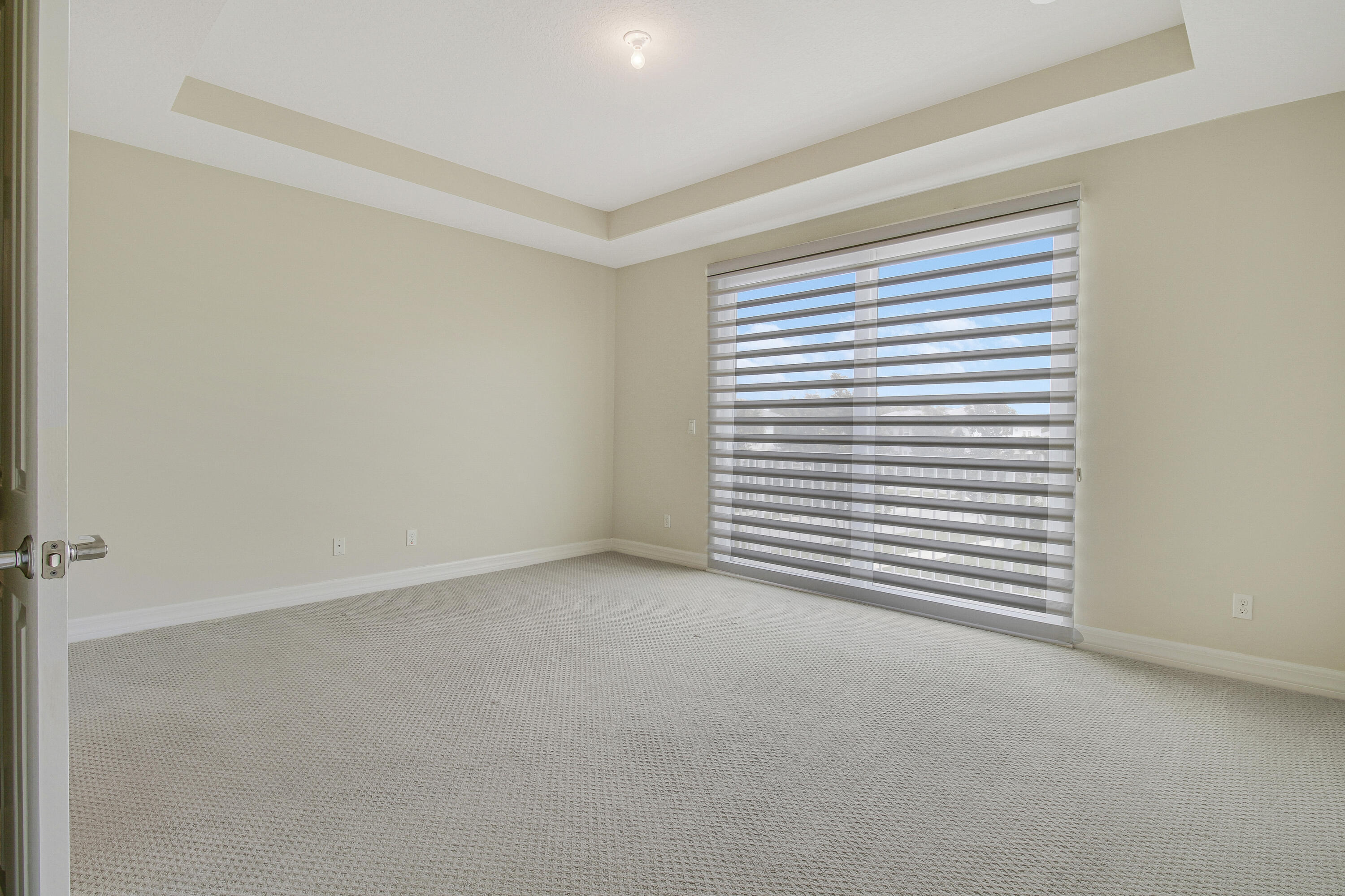 3353 E Mallory Boulevard