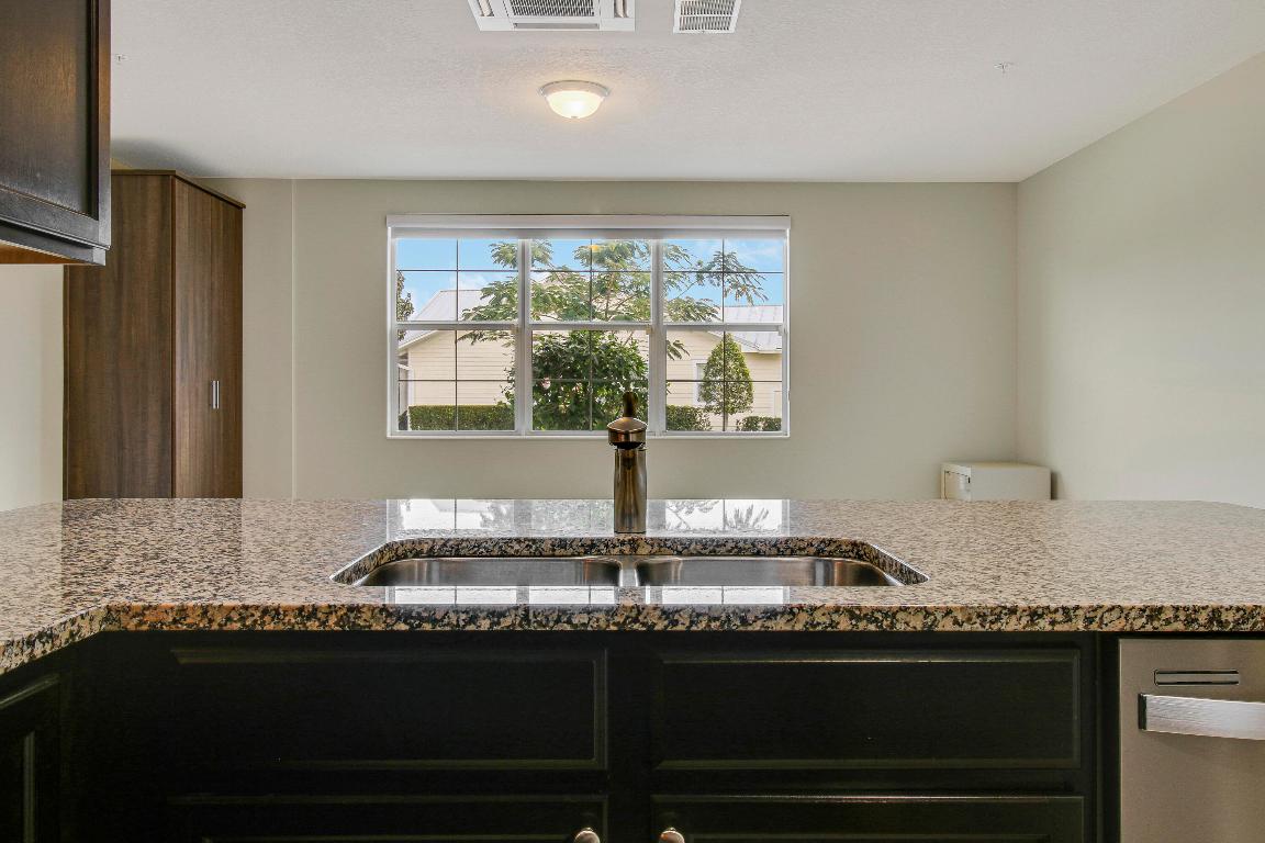 3353 E Mallory Boulevard