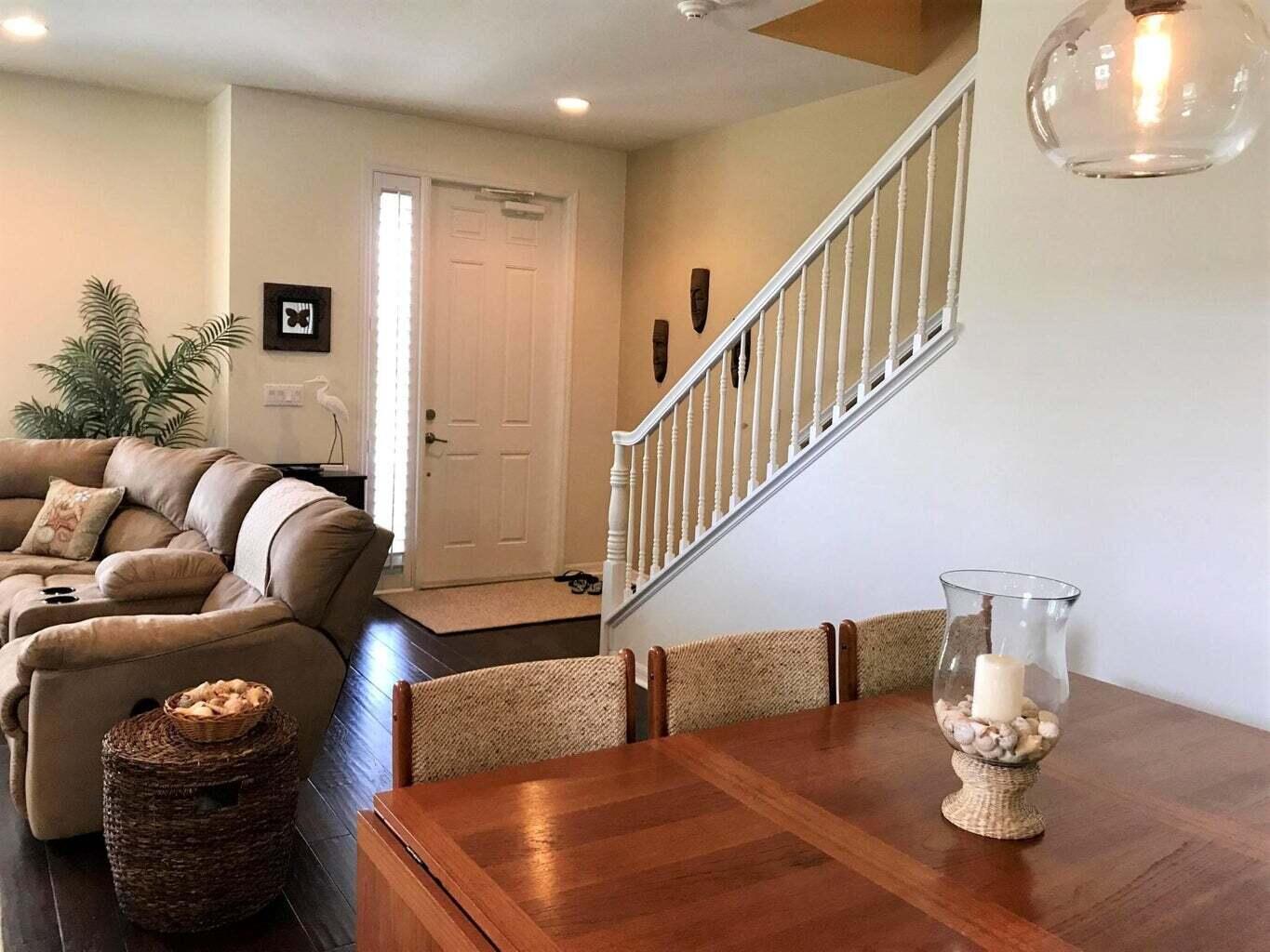 3347 E Mallory Boulevard