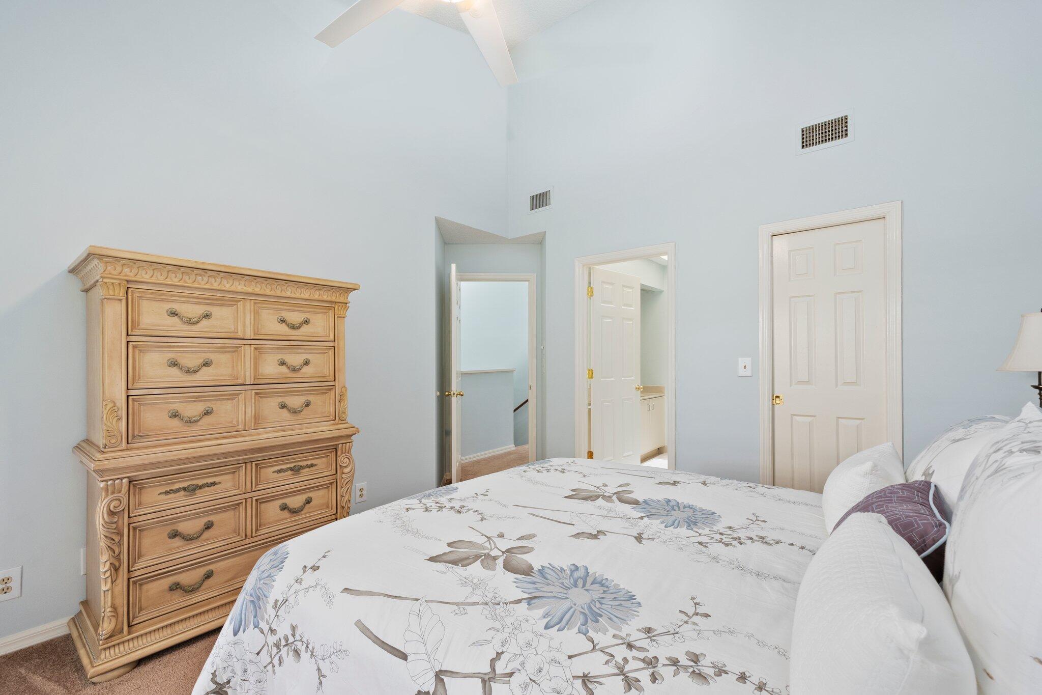 5280 SE Seascape Way 103