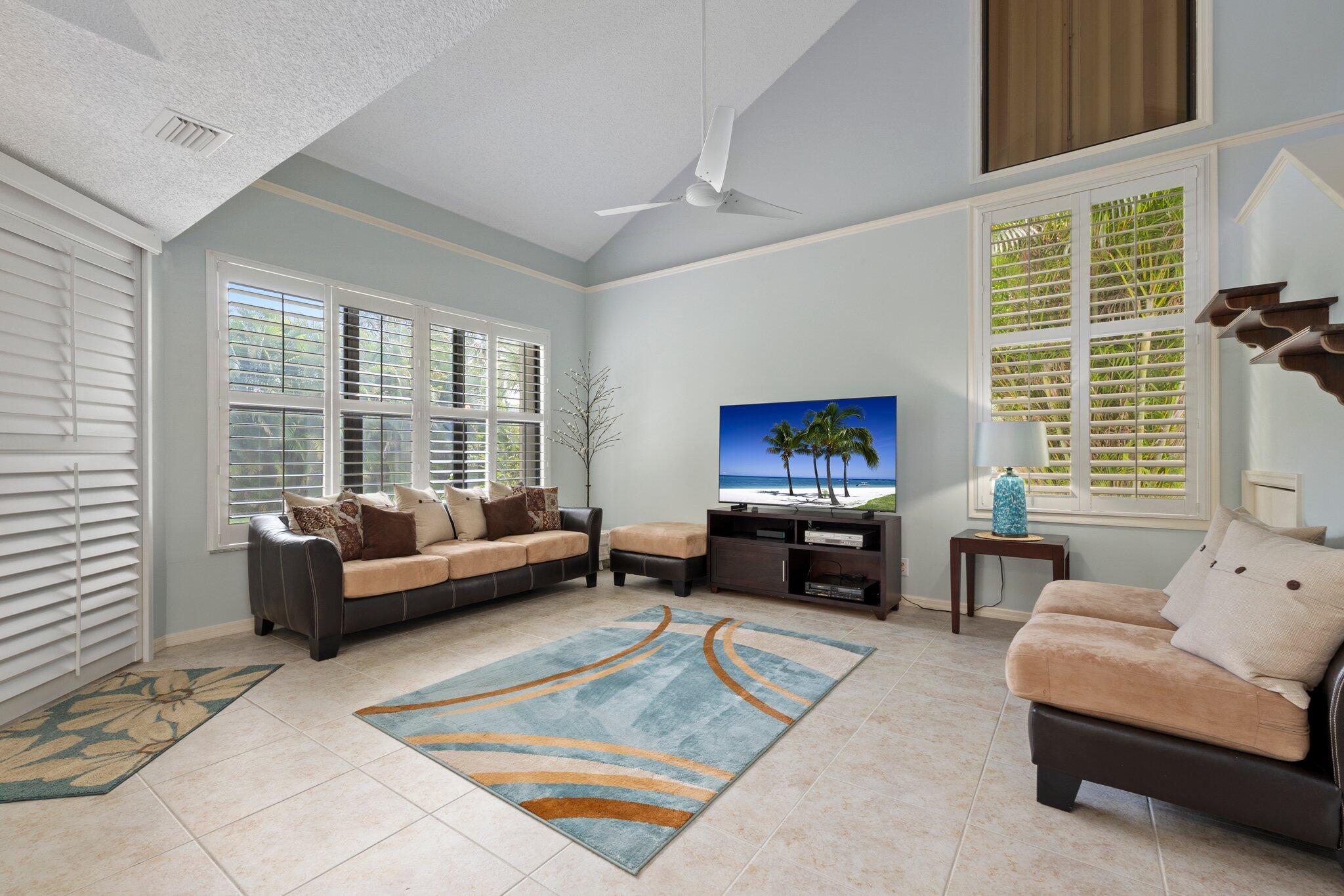 5280 SE Seascape Way 103