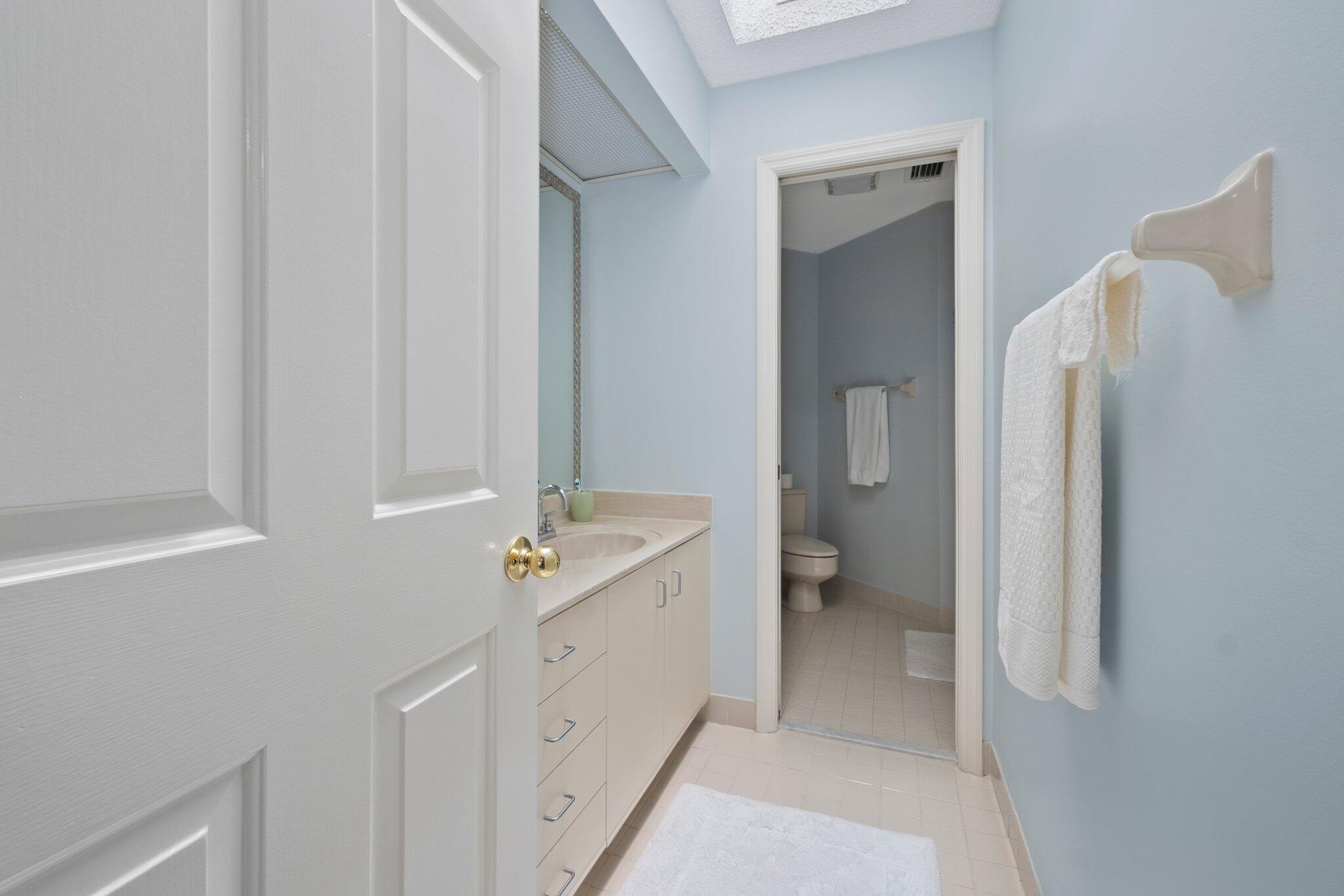 5280 SE Seascape Way 103