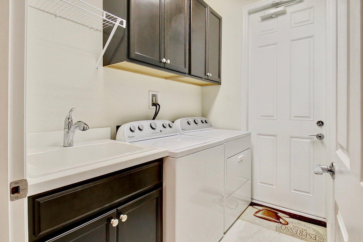 1239 N Community Drive