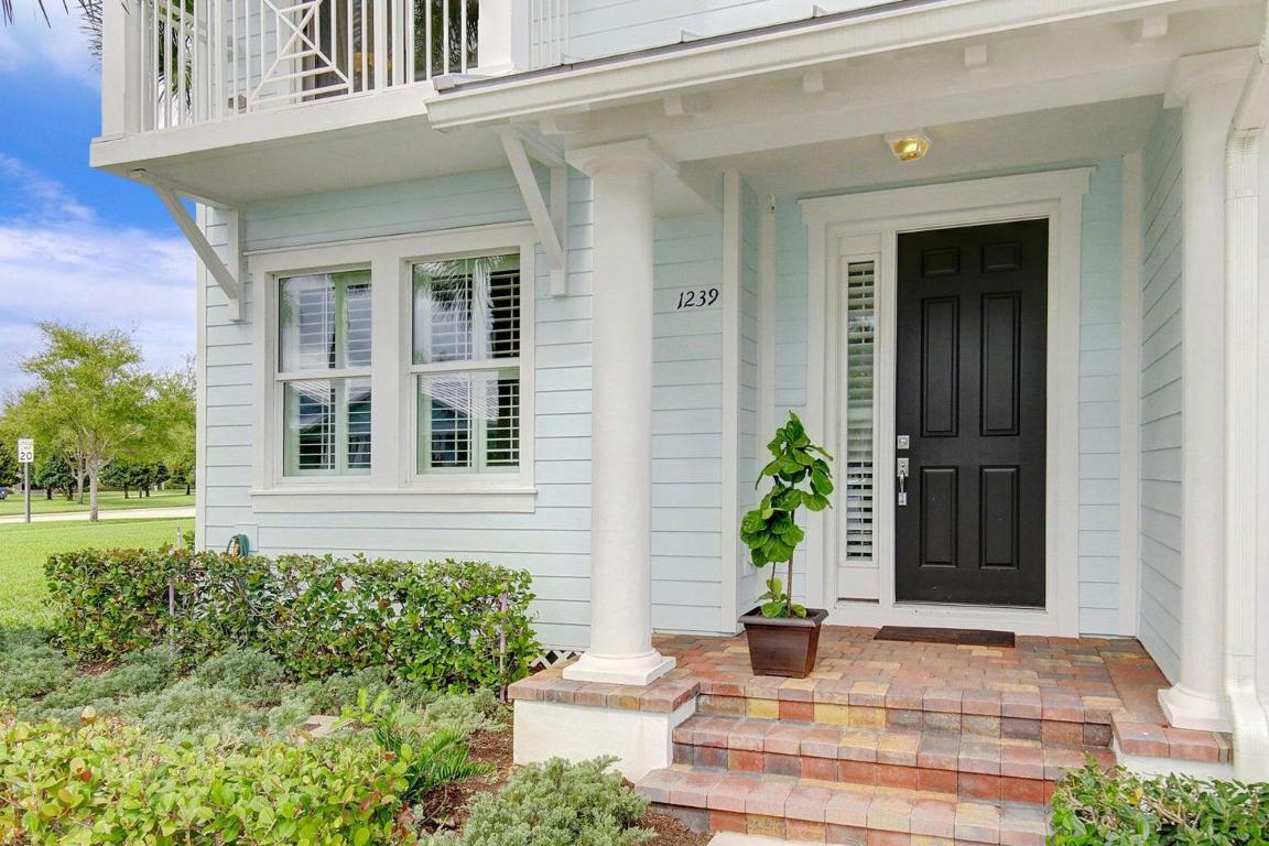 1239 N Community Drive