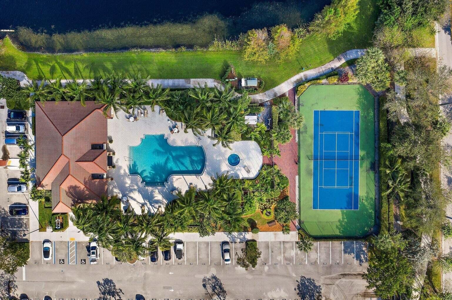 4905 Midtown Lane 2411