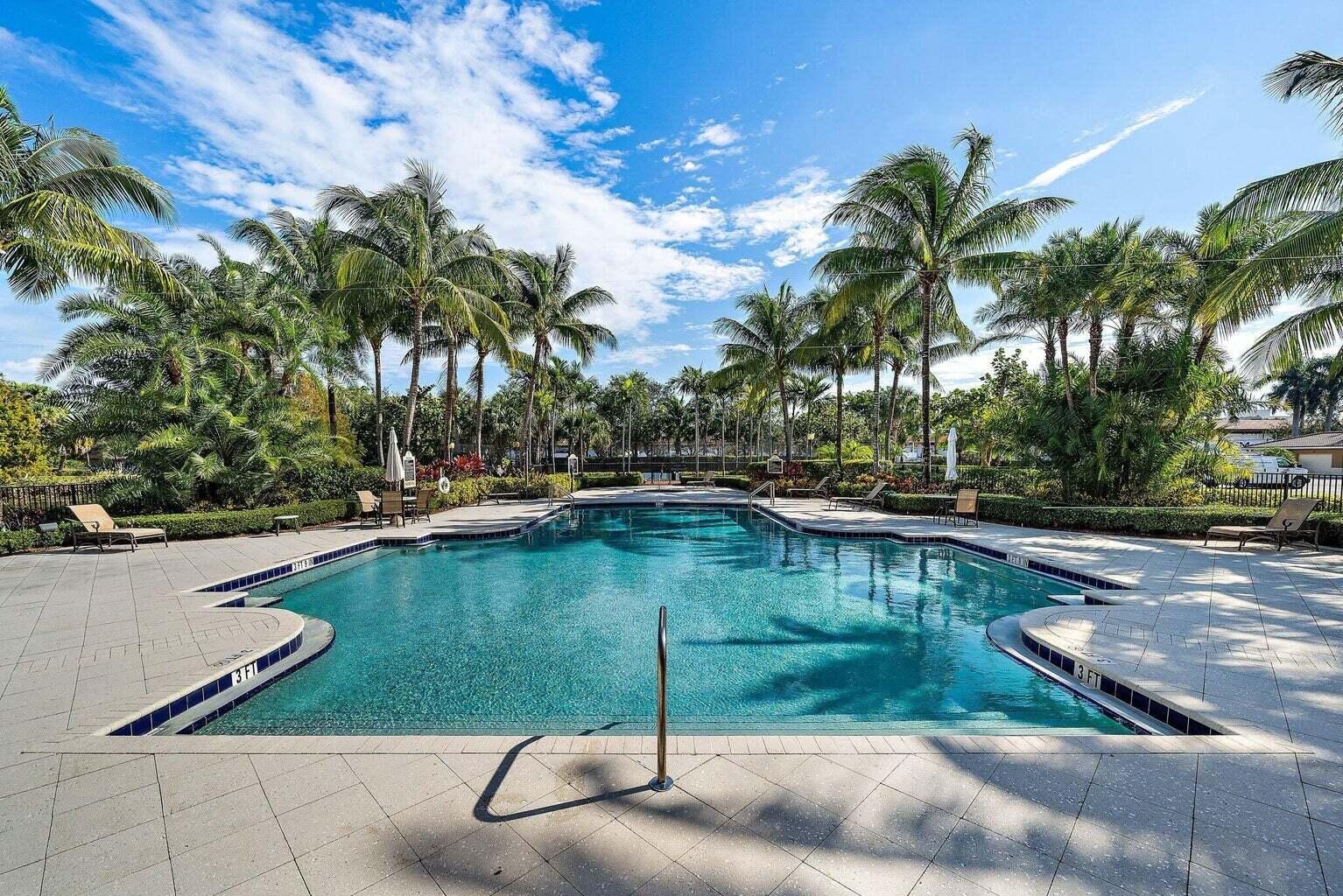 4905 Midtown Lane 2411