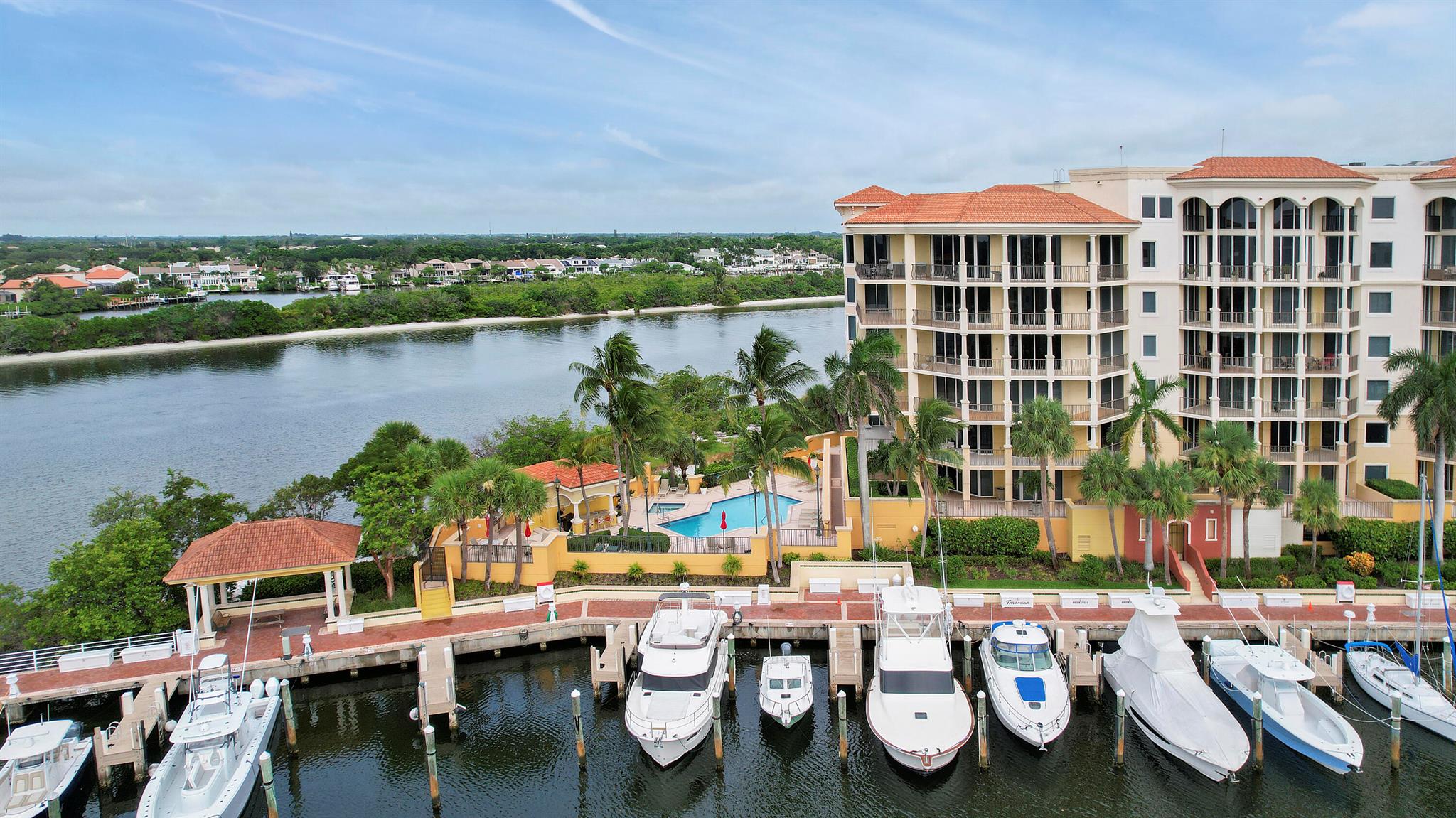 348 S Us Highway 1 18