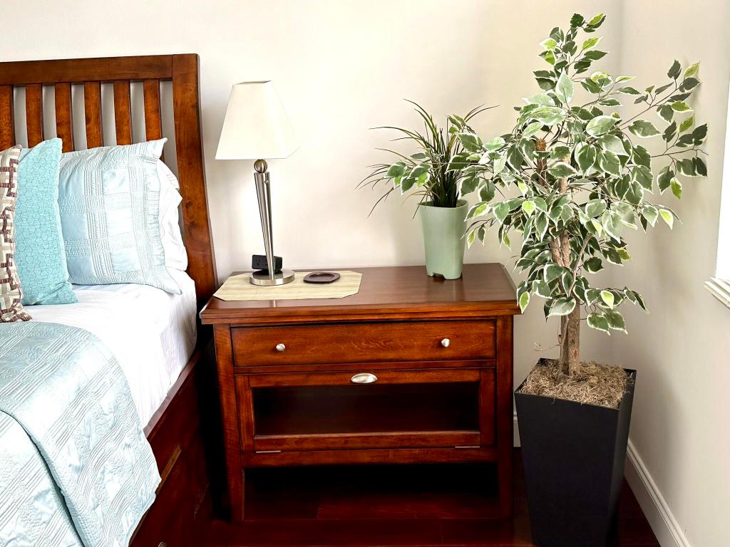 4883 Pga Boulevard 208