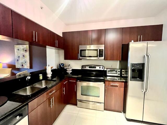 4883 Pga Boulevard 208