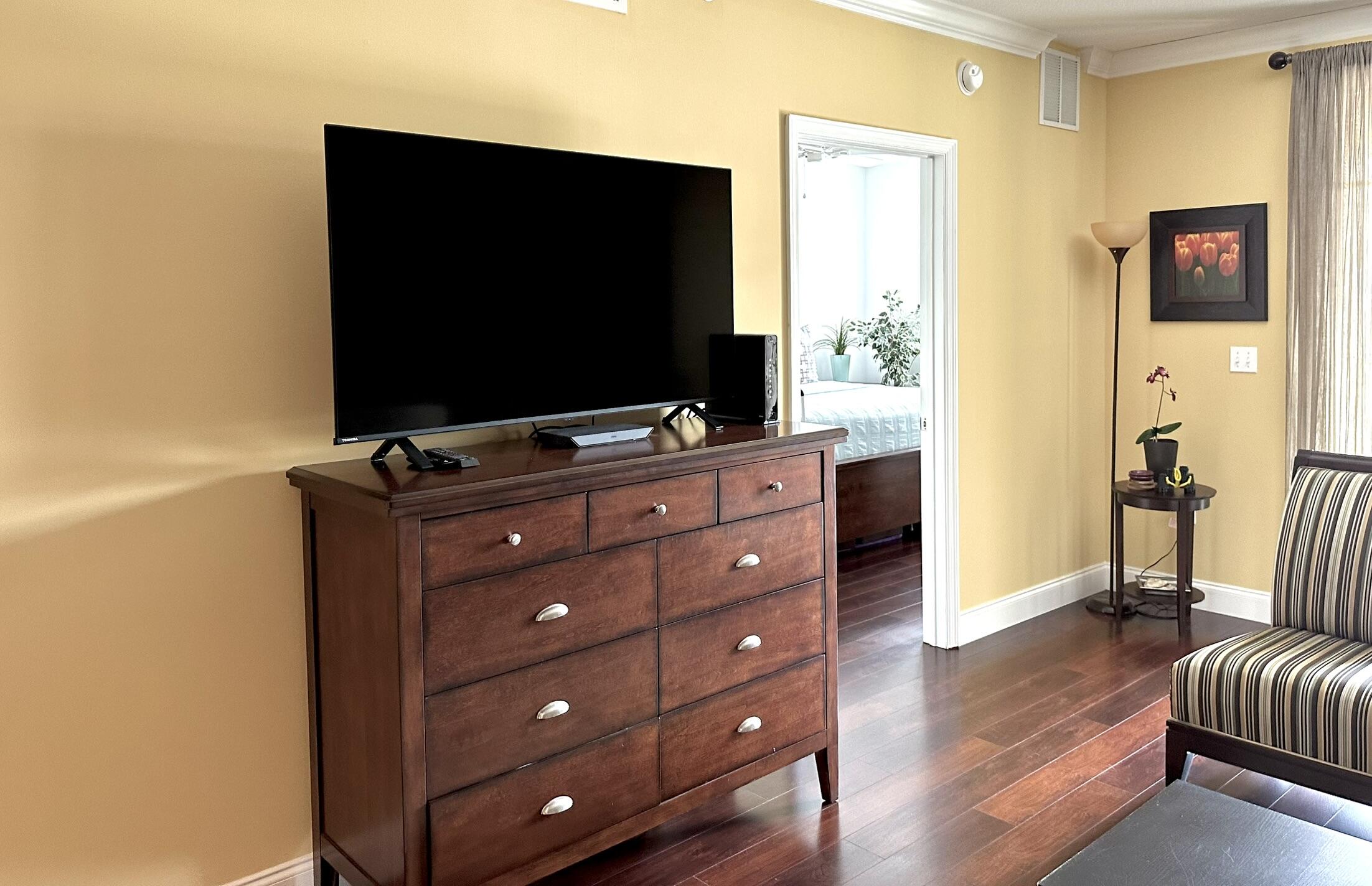 4883 Pga Boulevard 208