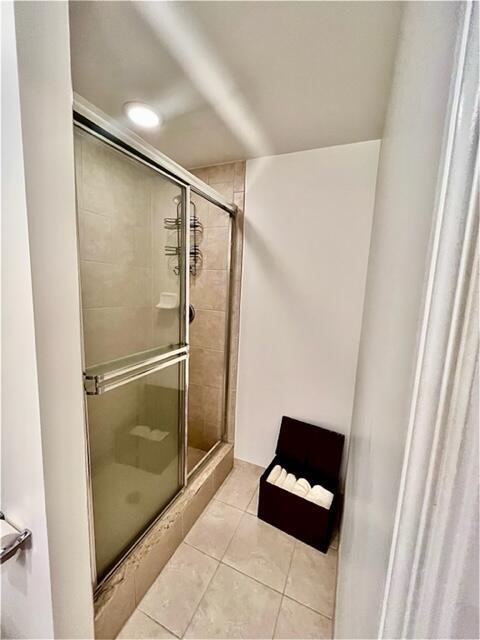 4883 Pga Boulevard 208