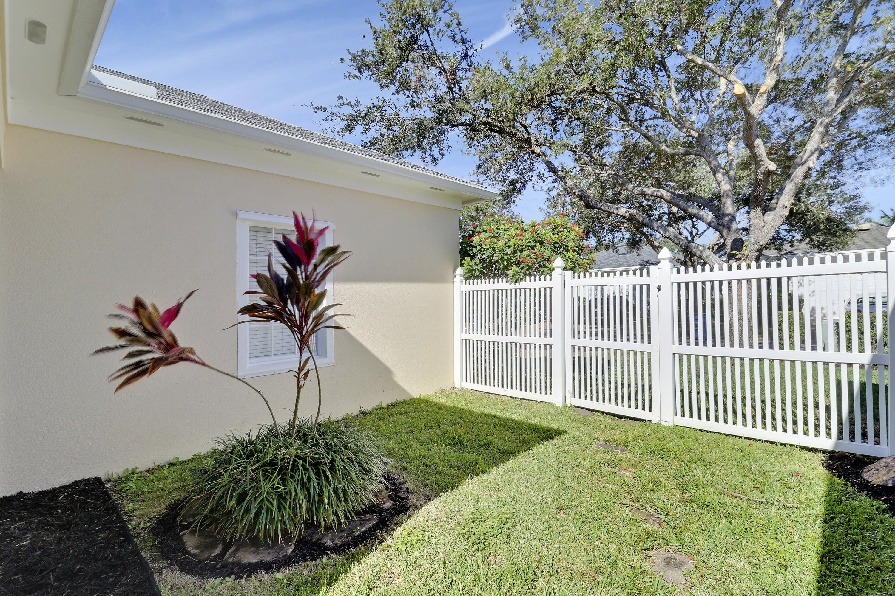 133 Poinciana Drive