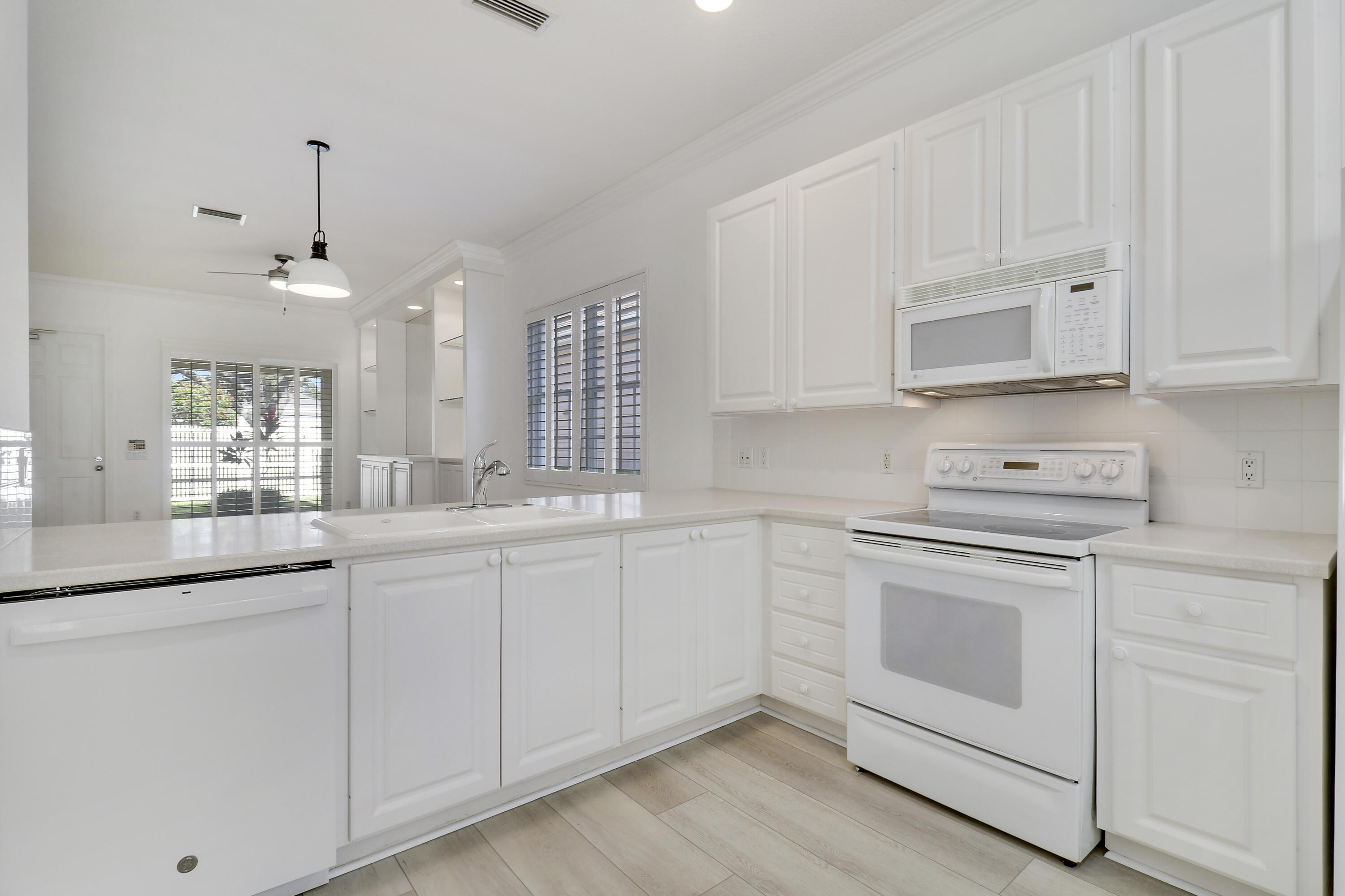 133 Poinciana Drive