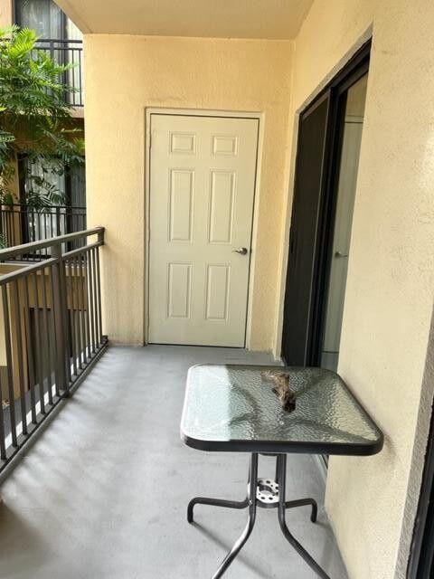 4907 Midtown Lane 1203