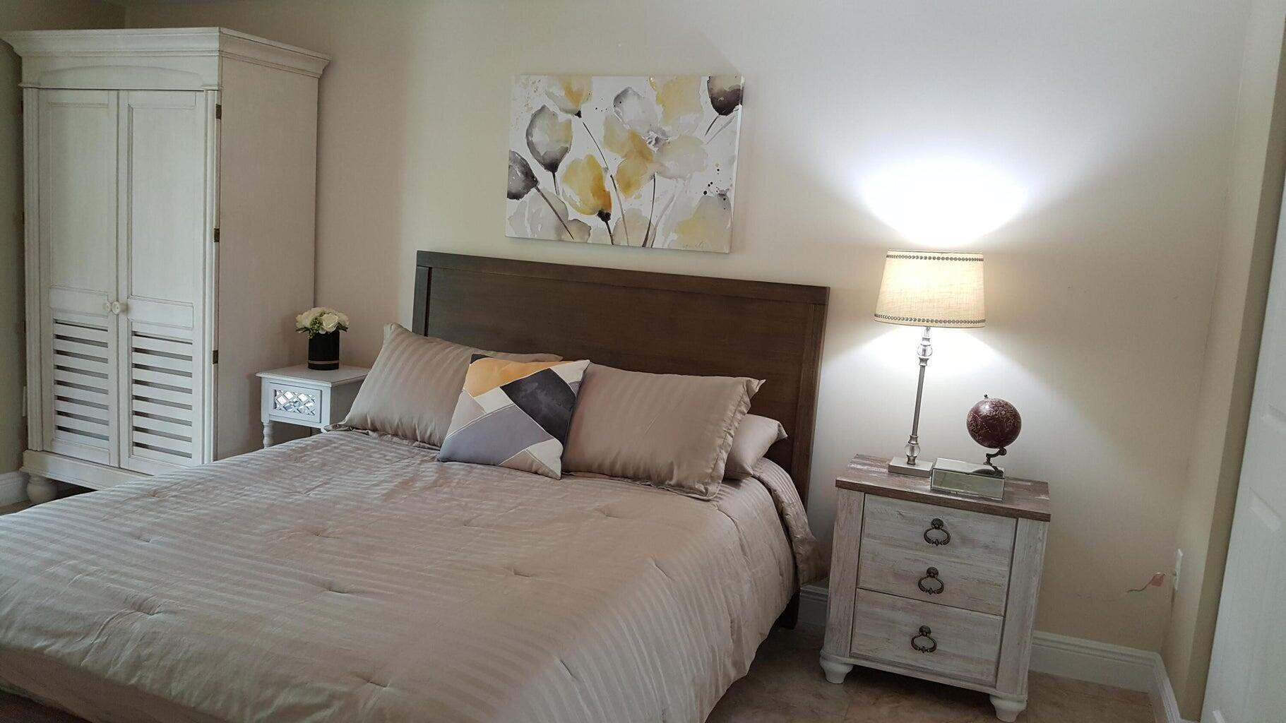 4907 Midtown Lane 1203