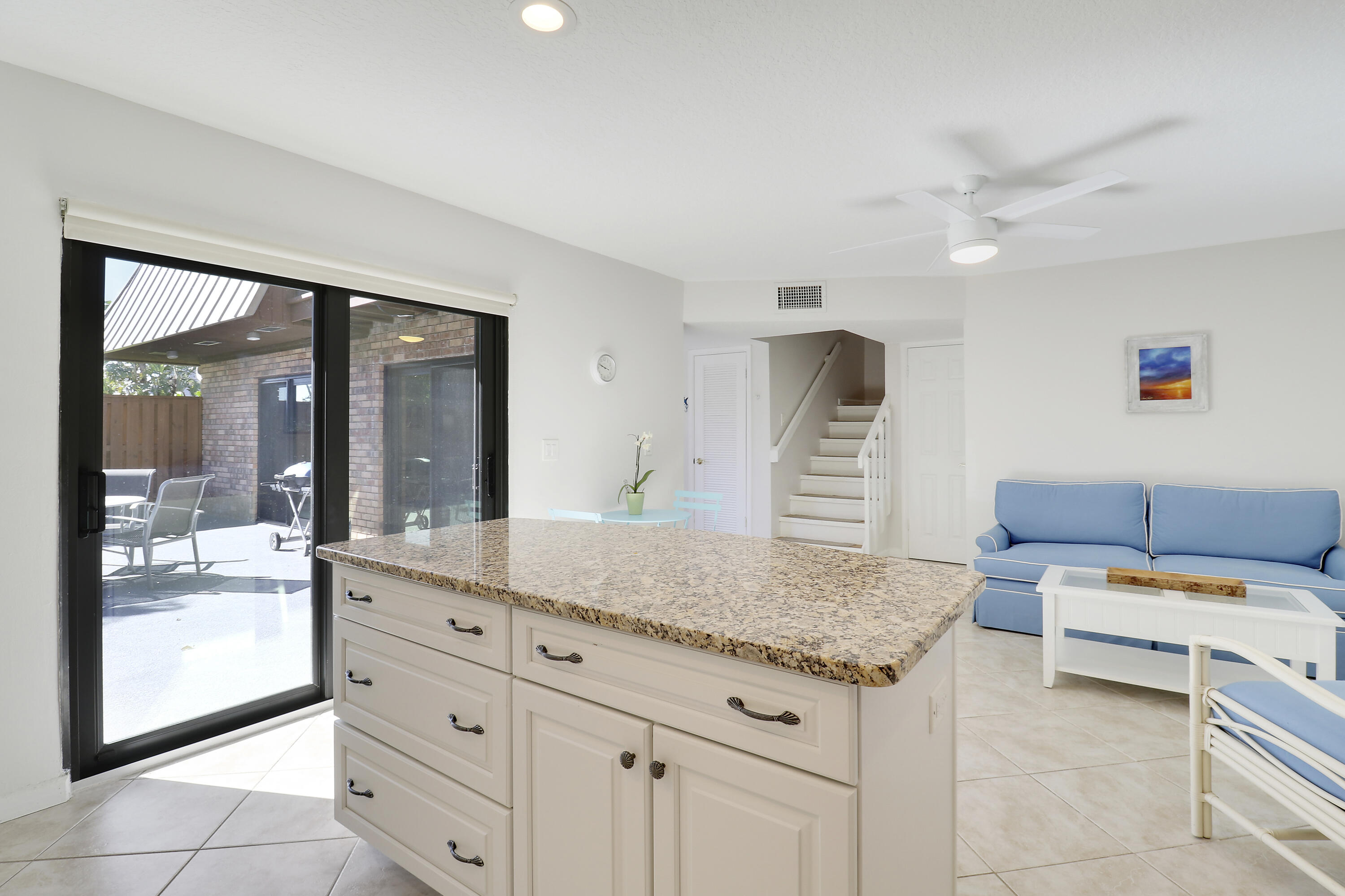 1420 Ocean Way 5a