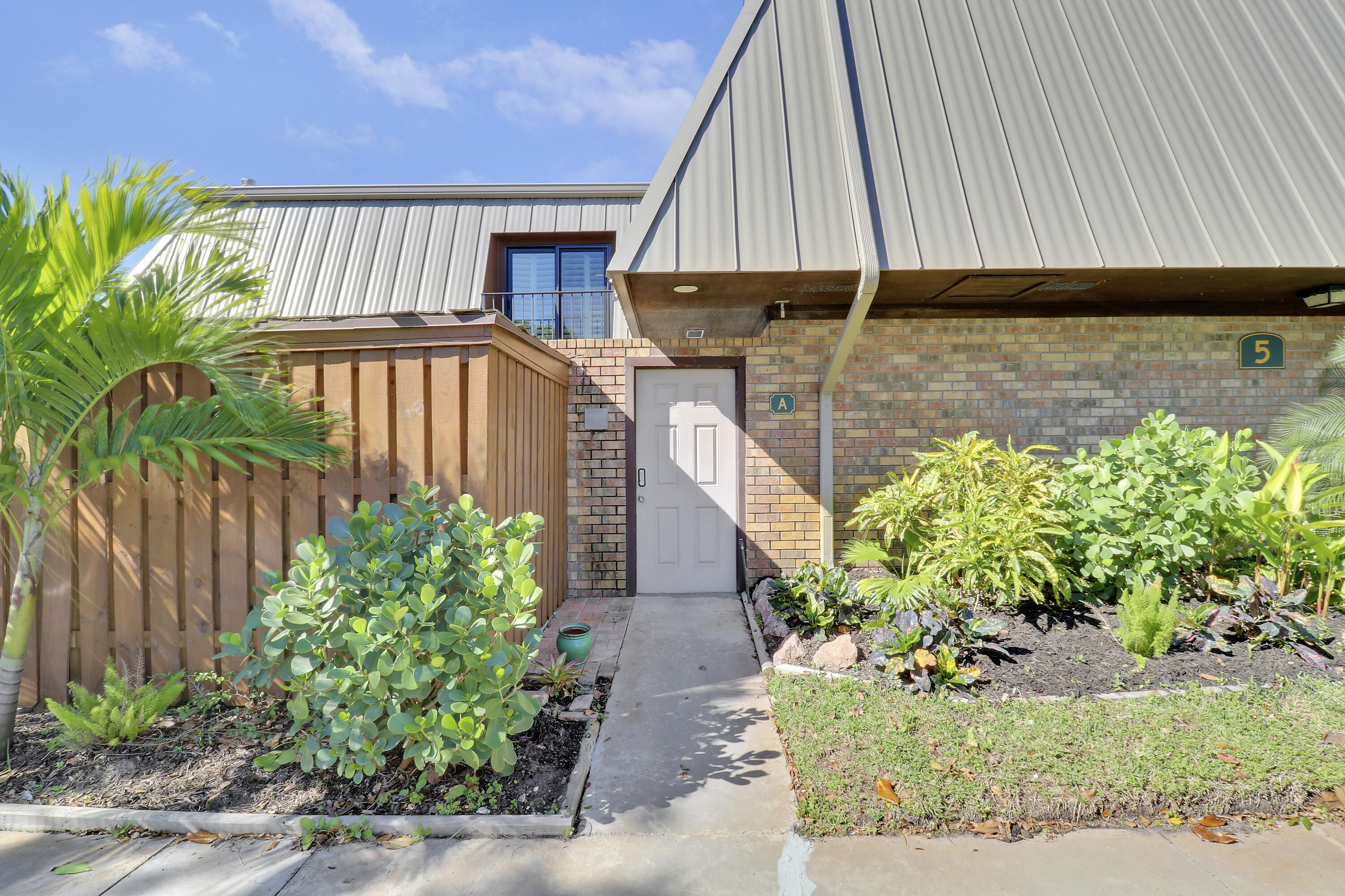 1420 Ocean Way 5a
