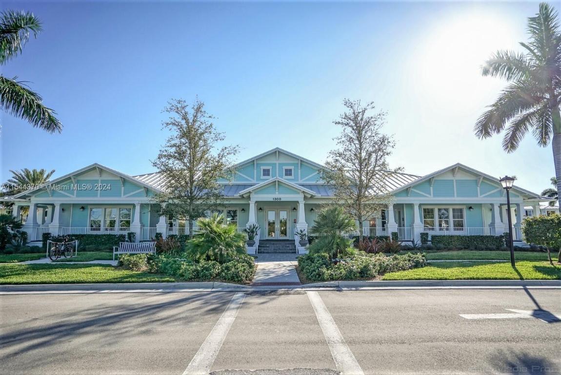 1239 N Community Drive