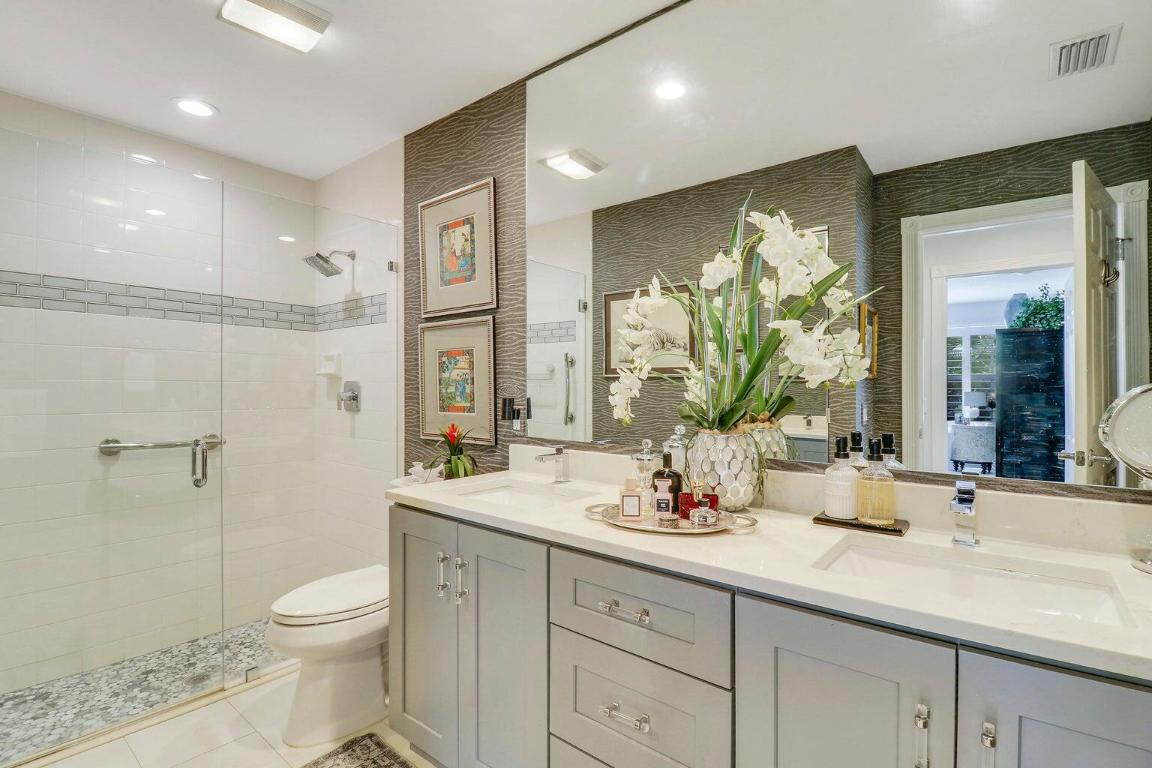 5021 Magnolia Bay Circle