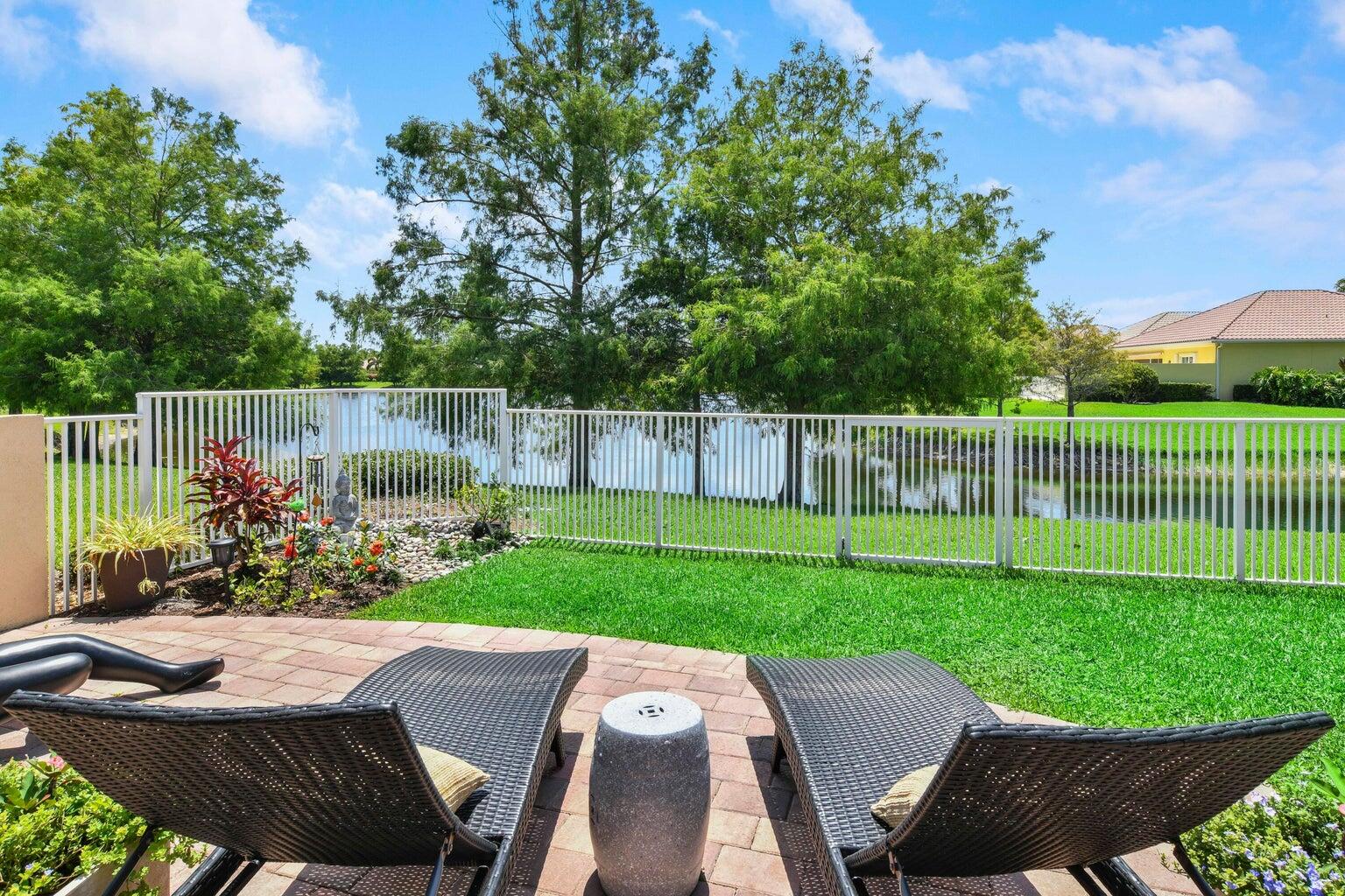 5021 Magnolia Bay Circle