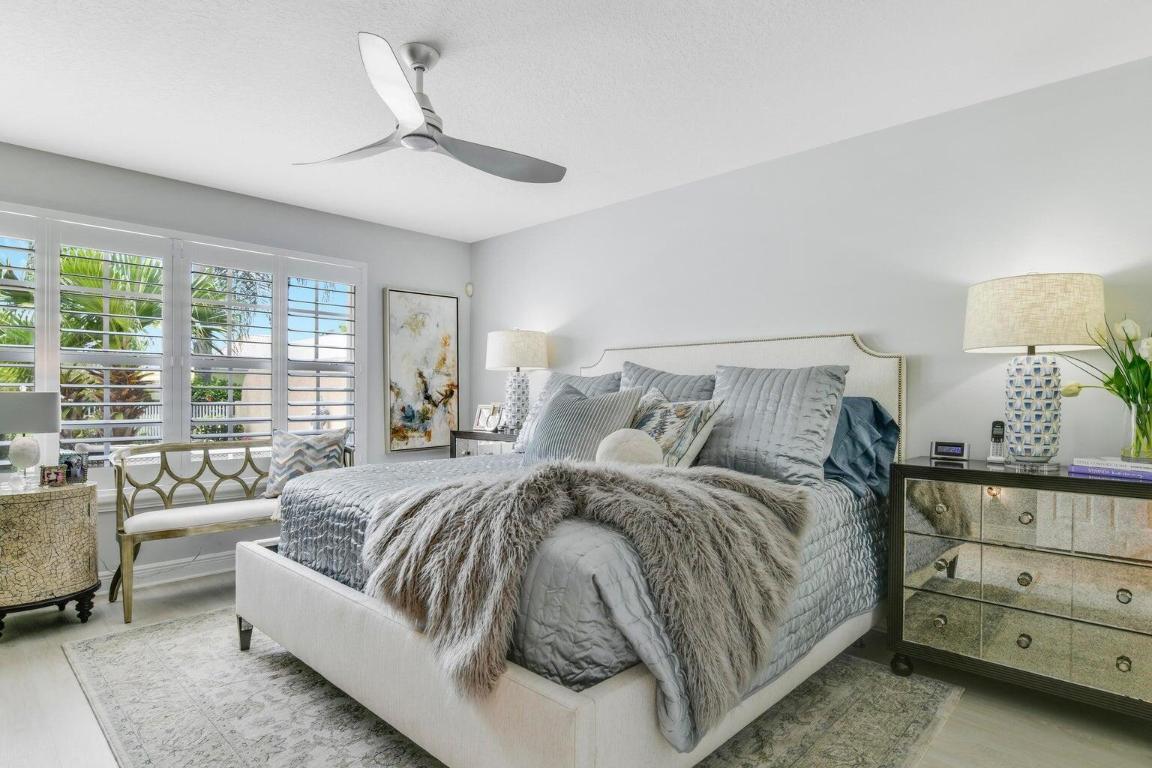 5021 Magnolia Bay Circle