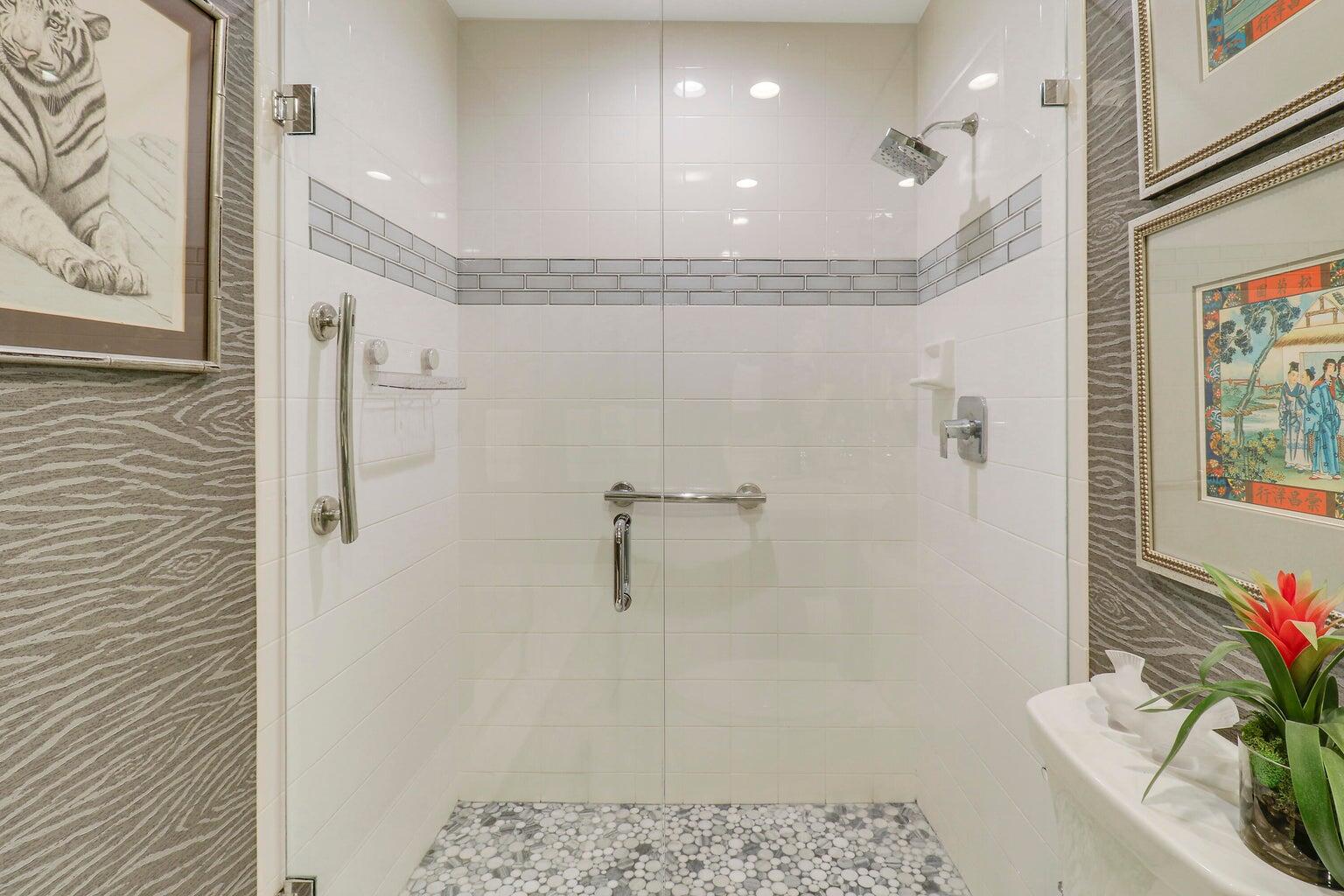 5021 Magnolia Bay Circle