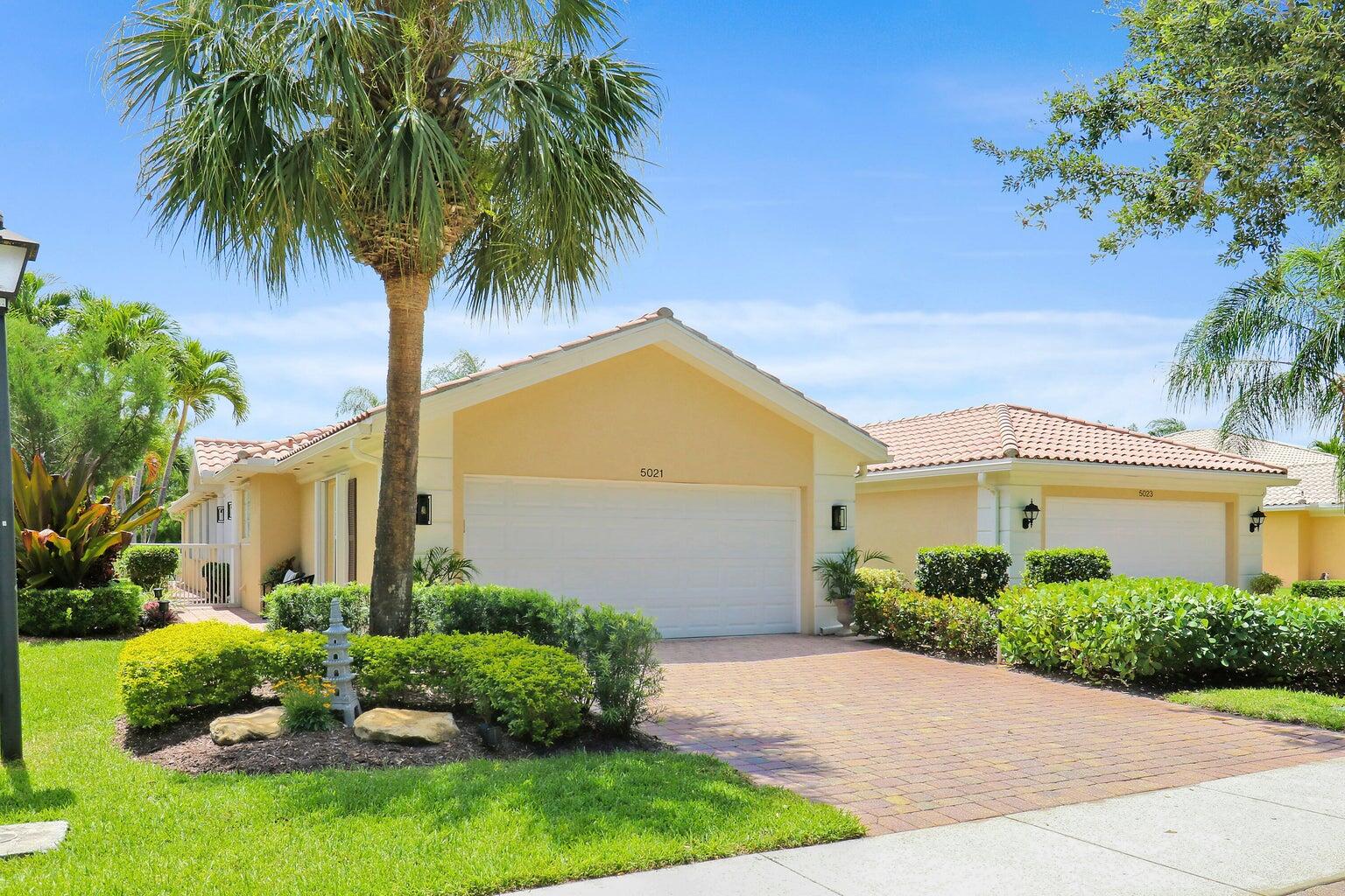 5021 Magnolia Bay Circle