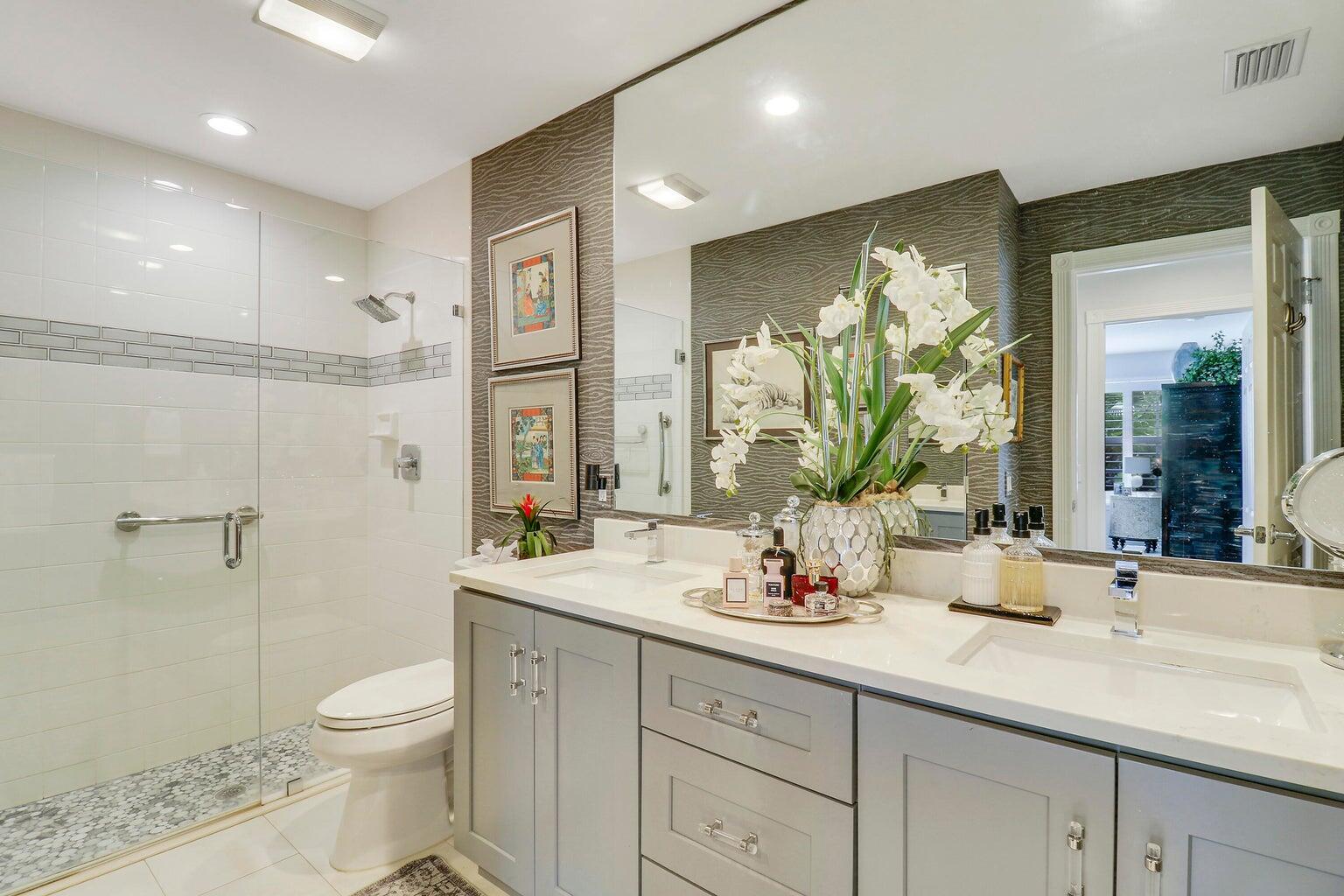 5021 Magnolia Bay Circle