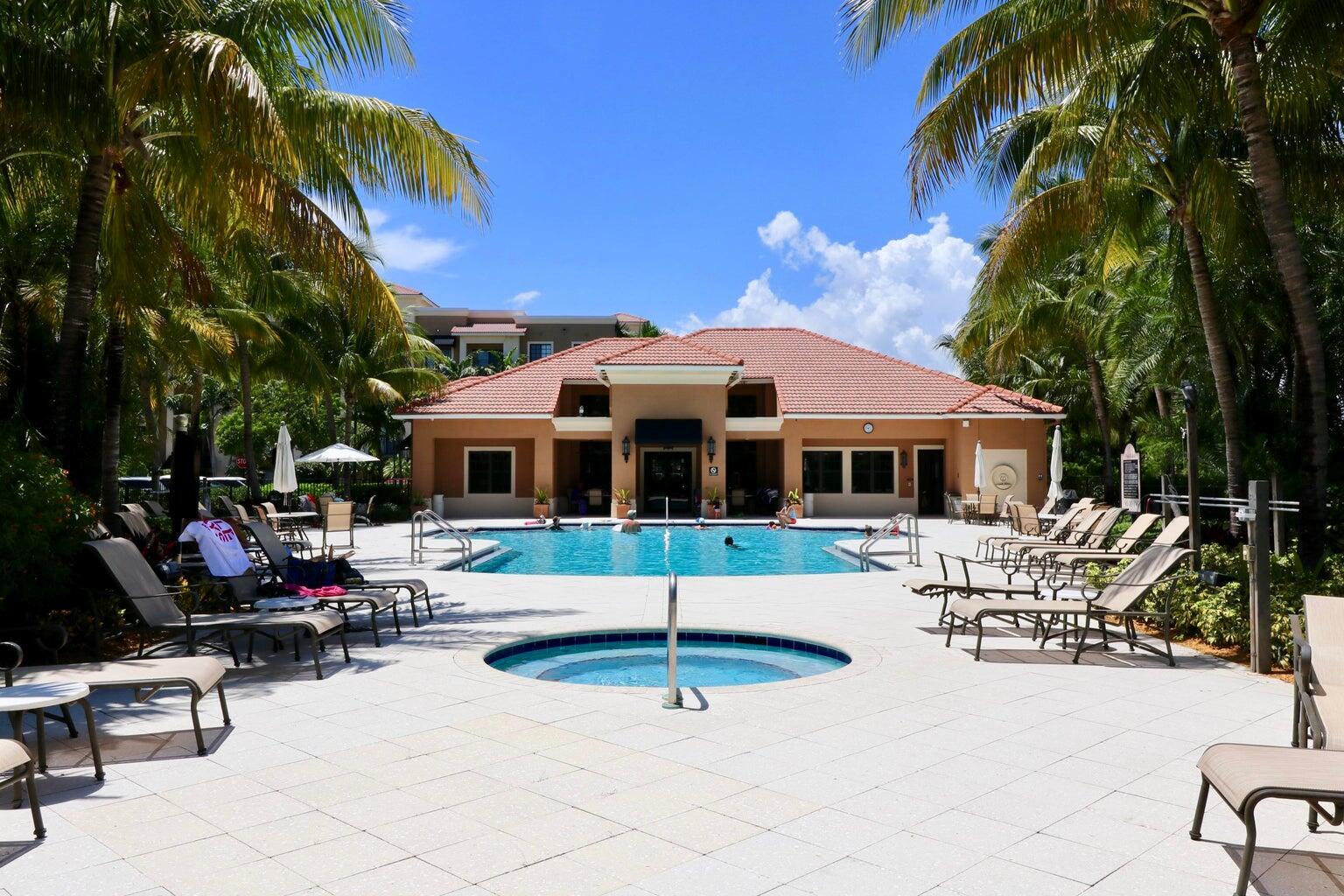 4905 Midtown Lane 2104