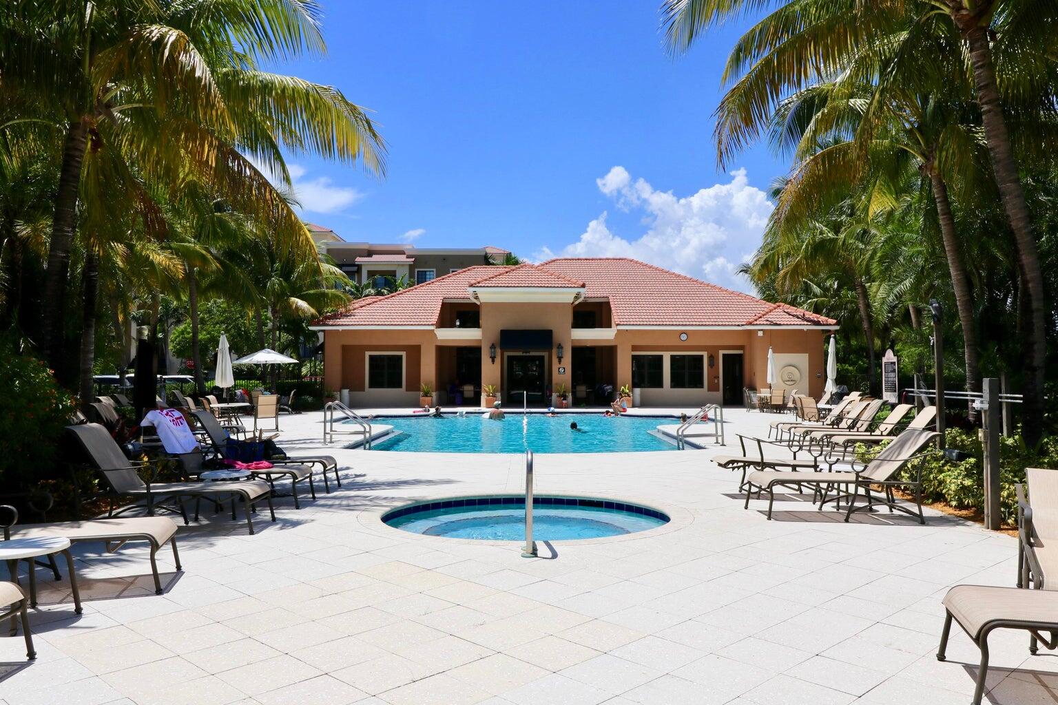 4905 Midtown Lane 2104