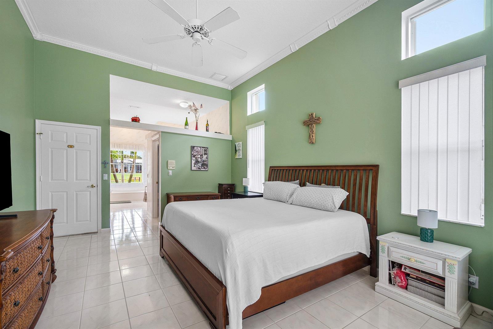 9043 Cypress Hollow Drive