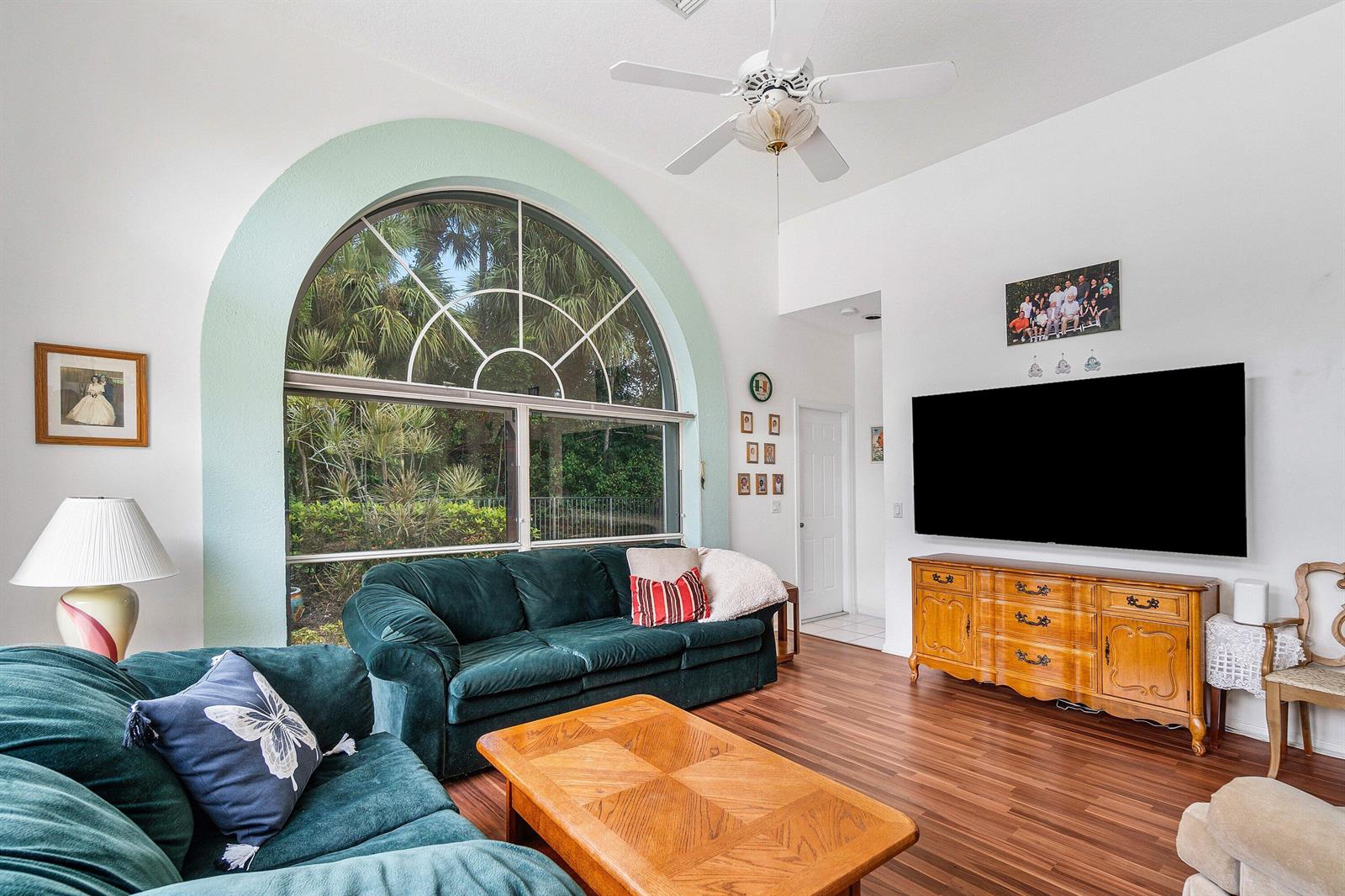 9043 Cypress Hollow Drive