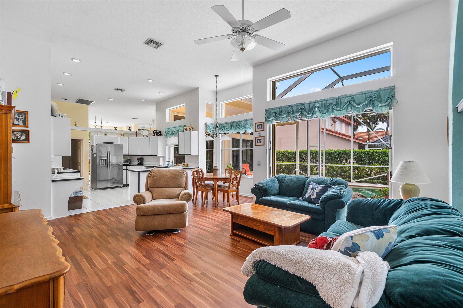 9043 Cypress Hollow Drive