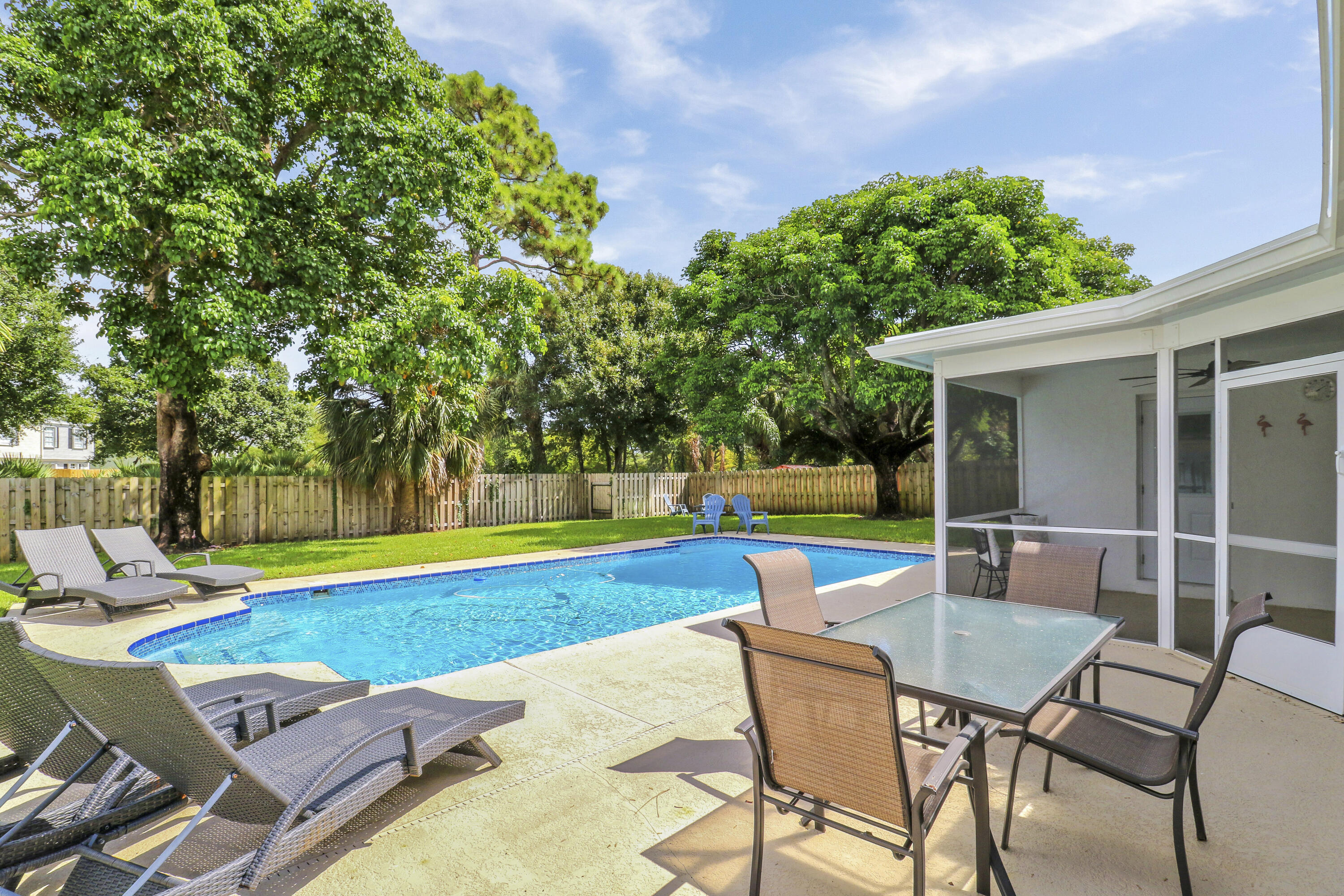 509 Oak Terrace