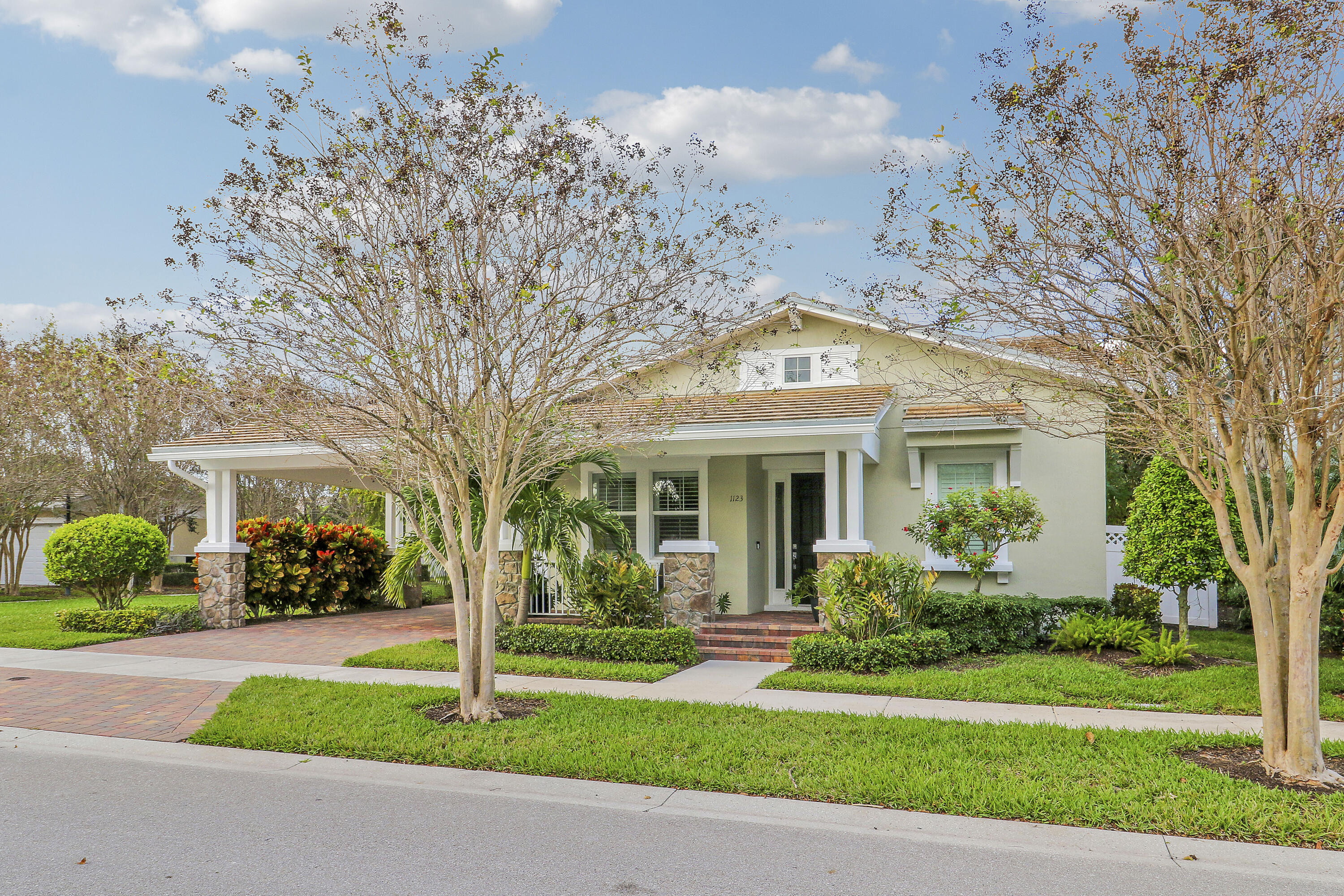 1123 Turnbridge Drive