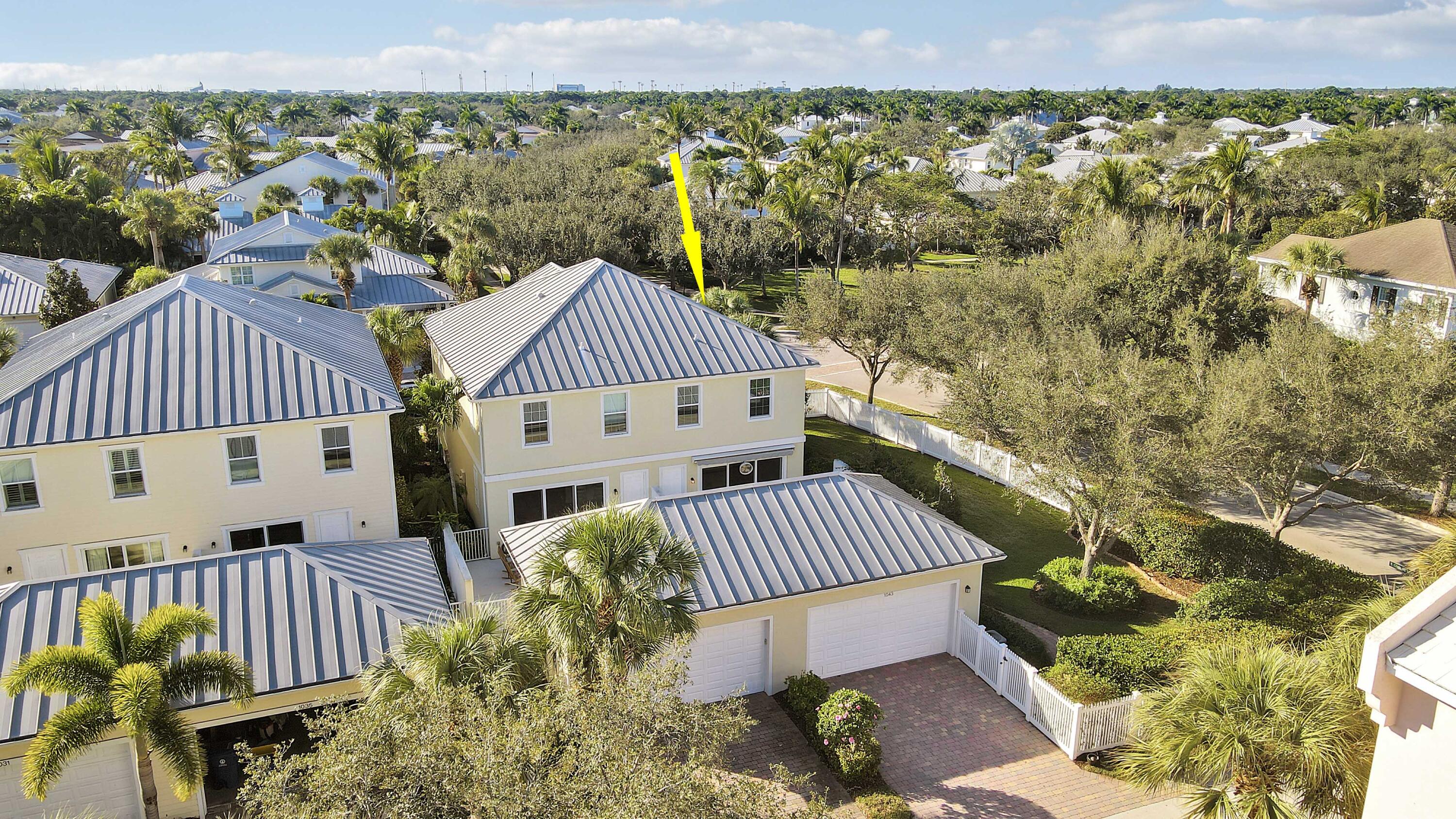 1043 Key Largo Street